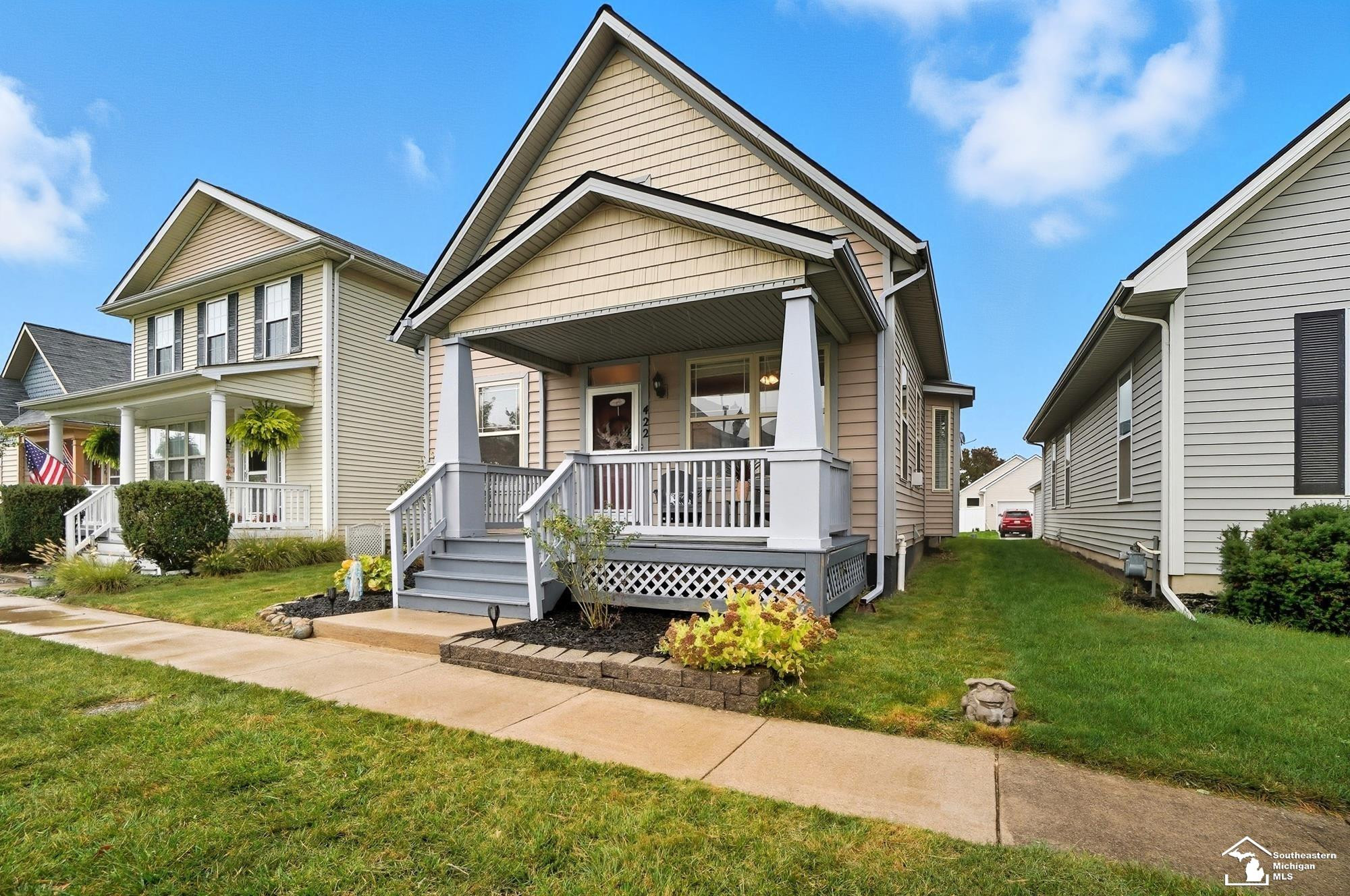 422 Lapoint Avenue, Monroe, MI 48162 — Photo 2