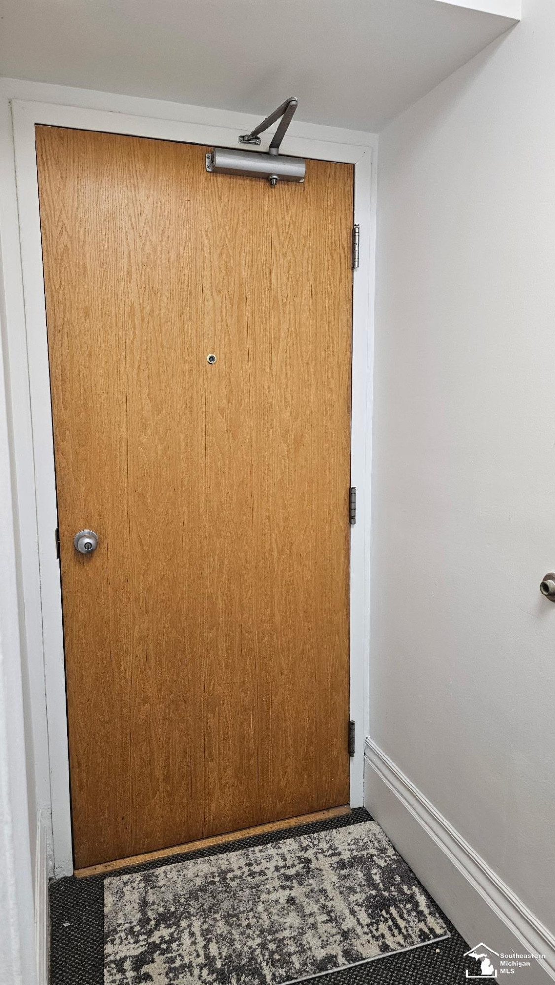 27 WASHINGTON Street, Monroe, MI, 48161