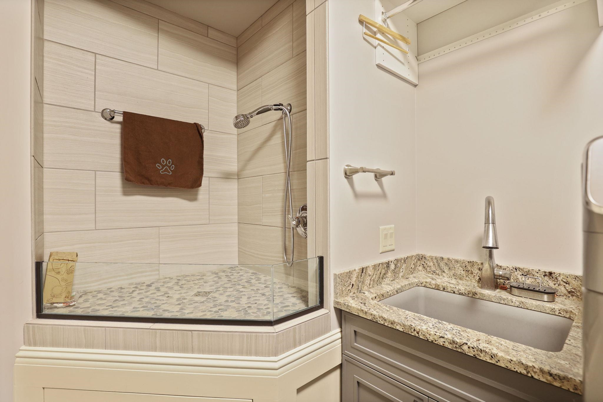 12401 Canada Road, Birch Run, MI 48415 — Photo 38