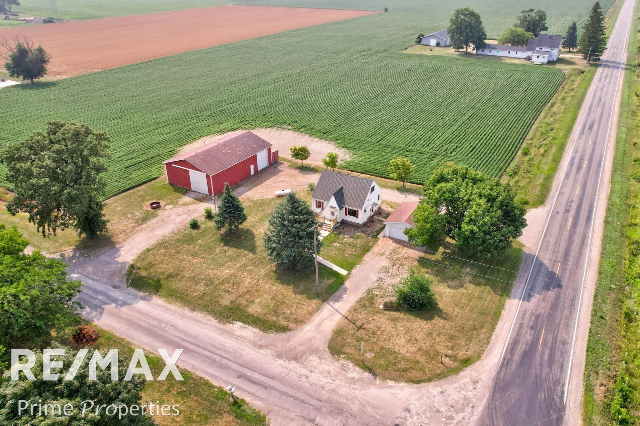 6050 Wadsworth Road, Saginaw, MI 48601 — Photo 2