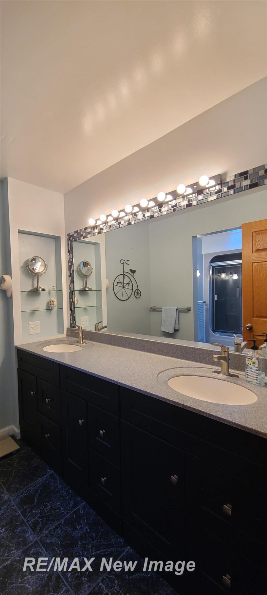 887 4th Street, Chesaning, MI 48616 — Photo 11