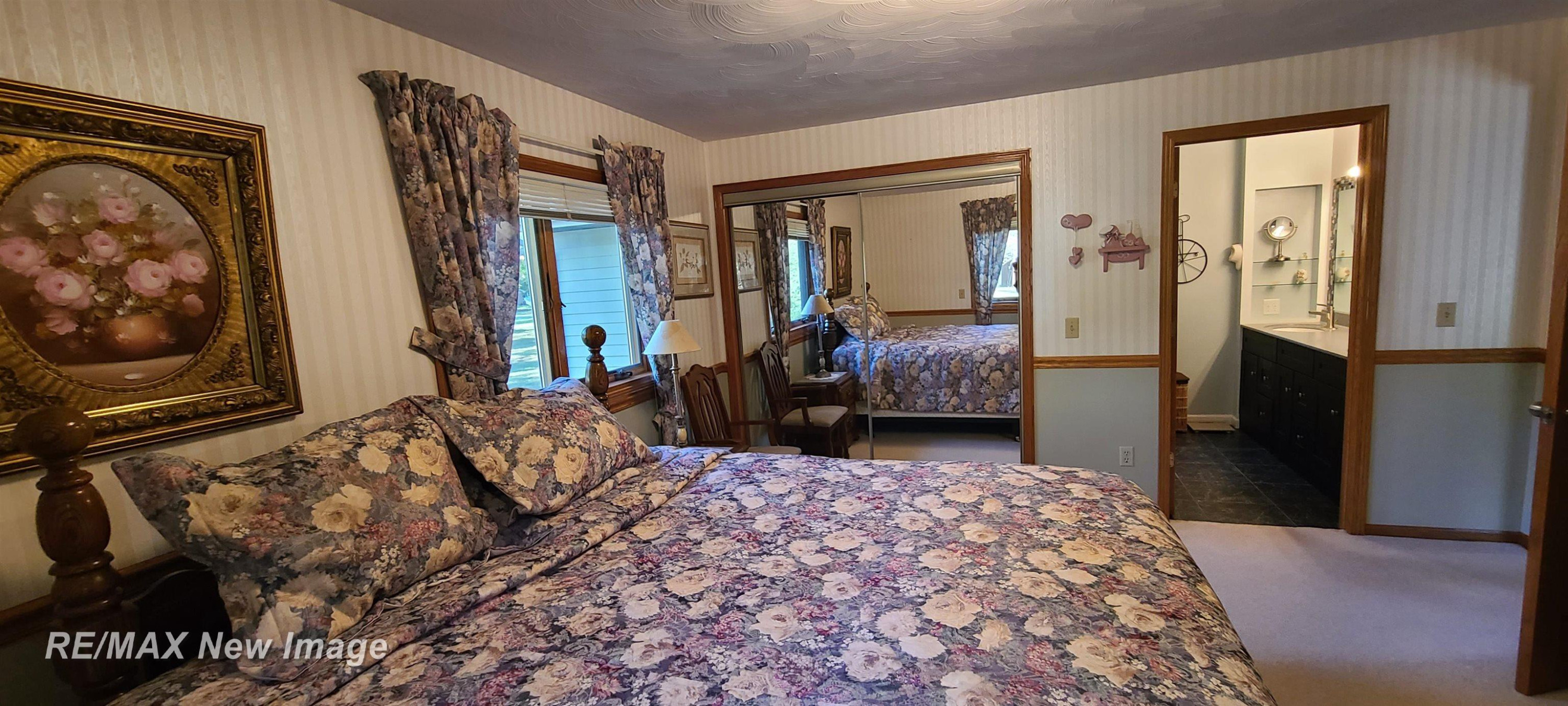 887 4th Street, Chesaning, MI 48616 — Photo 12