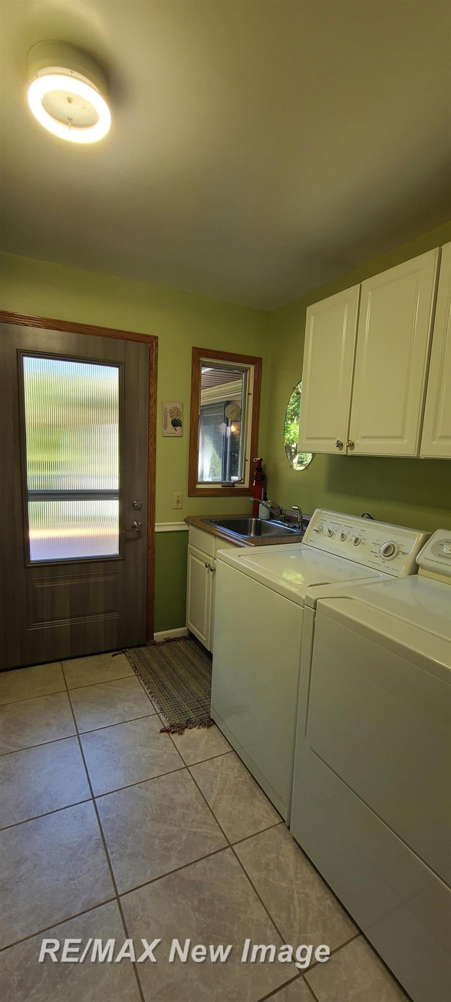 887 4th Street, Chesaning, MI 48616 — Photo 17