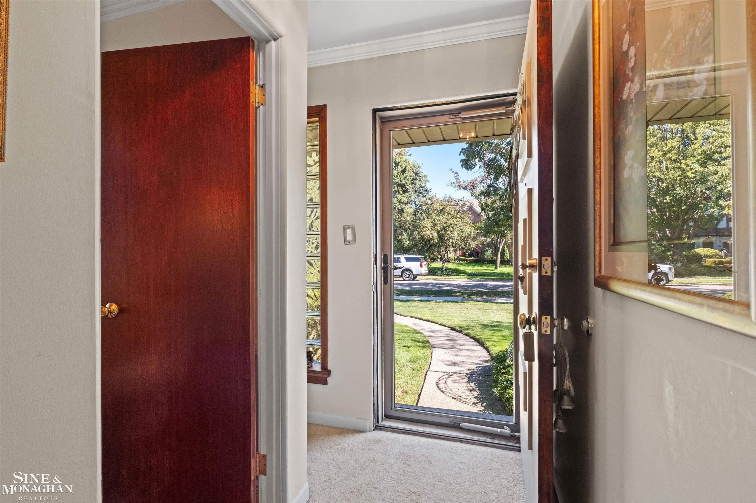 709 Lakepointe Street, Grosse Pointe Park, MI 48230 — Photo 3
