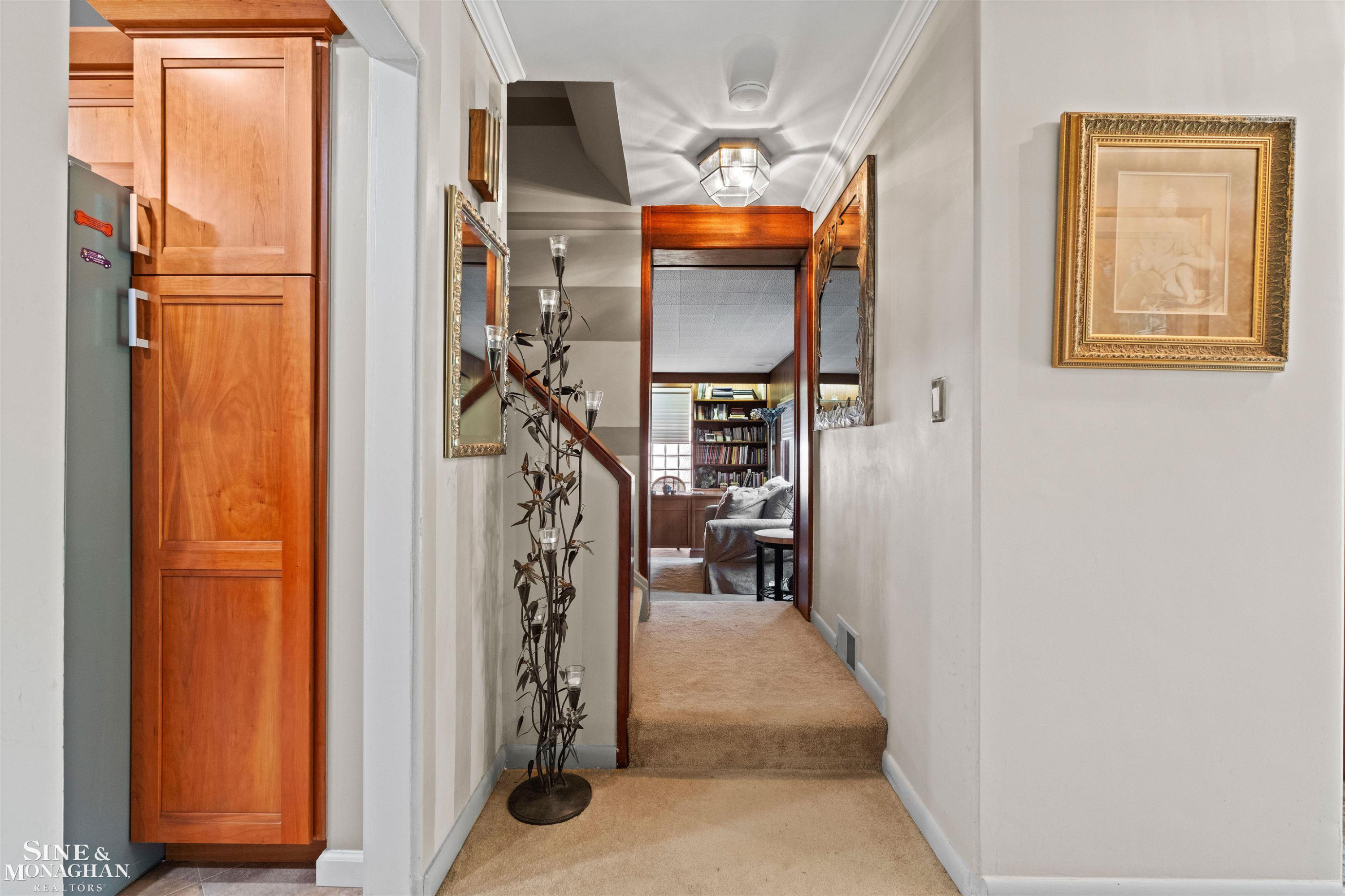 709 Lakepointe Street, Grosse Pointe Park, MI 48230 — Photo 7