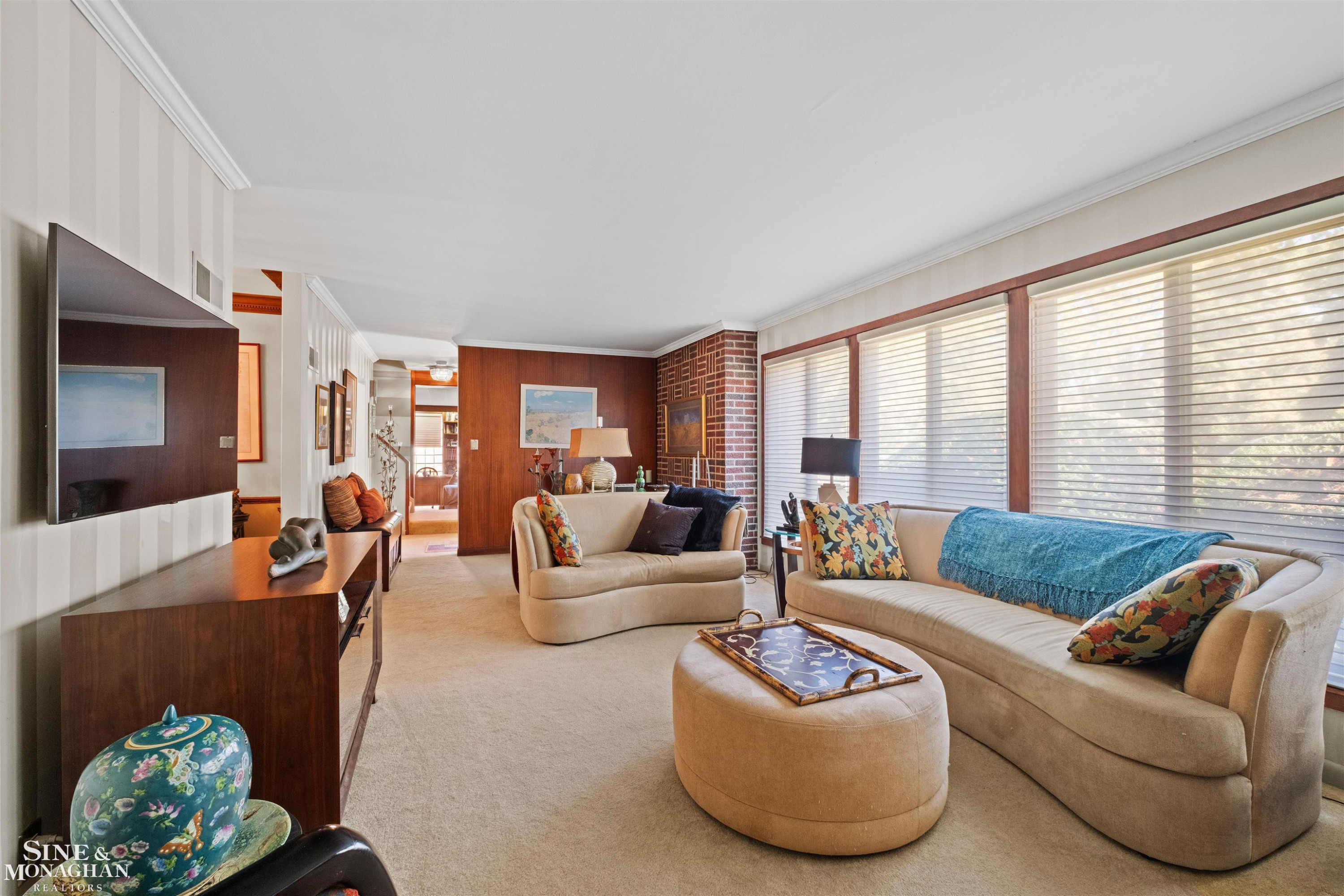 709 Lakepointe Street, Grosse Pointe Park, MI 48230 — Photo 14