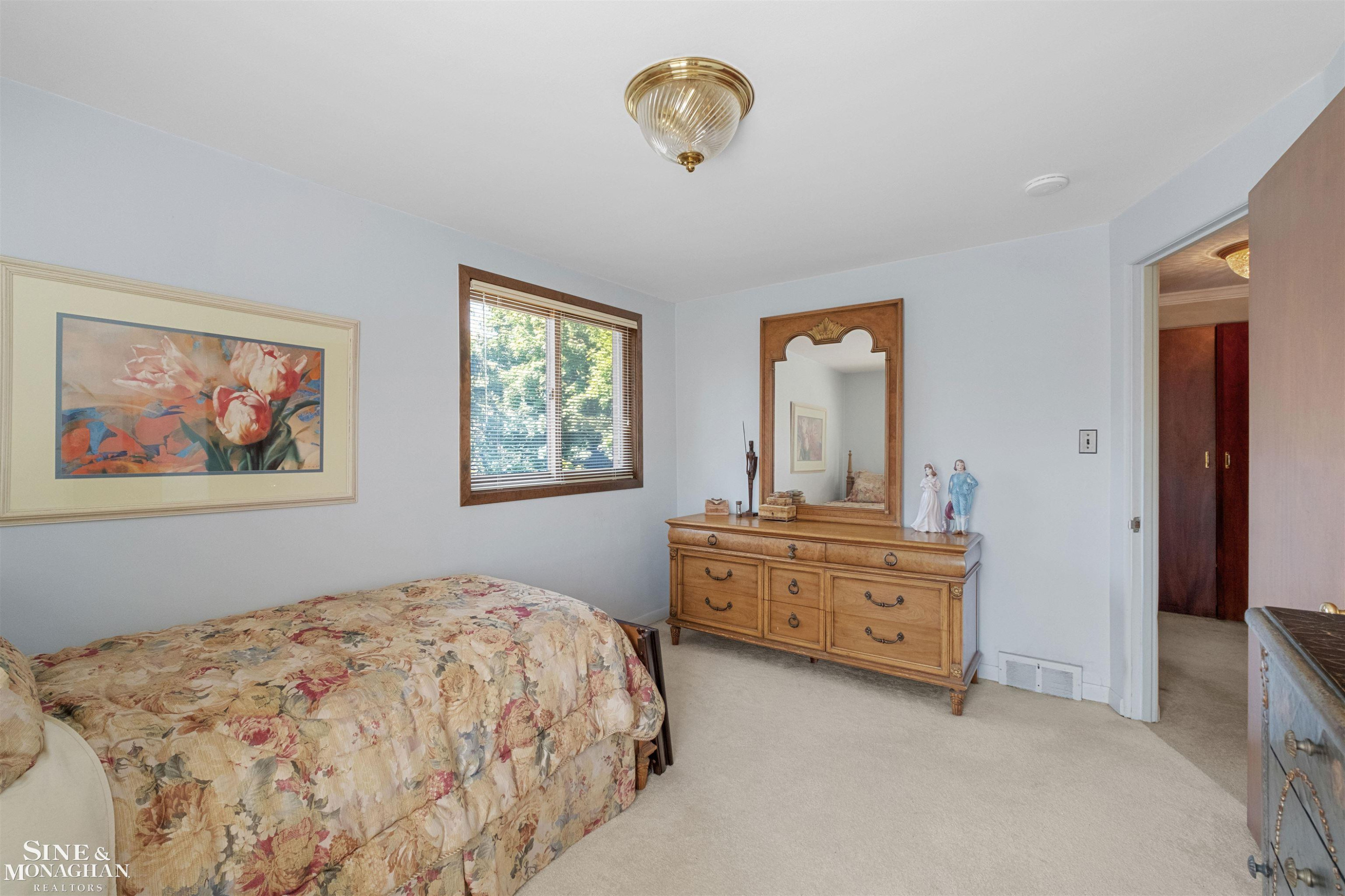 709 Lakepointe Street, Grosse Pointe Park, MI 48230 — Photo 30