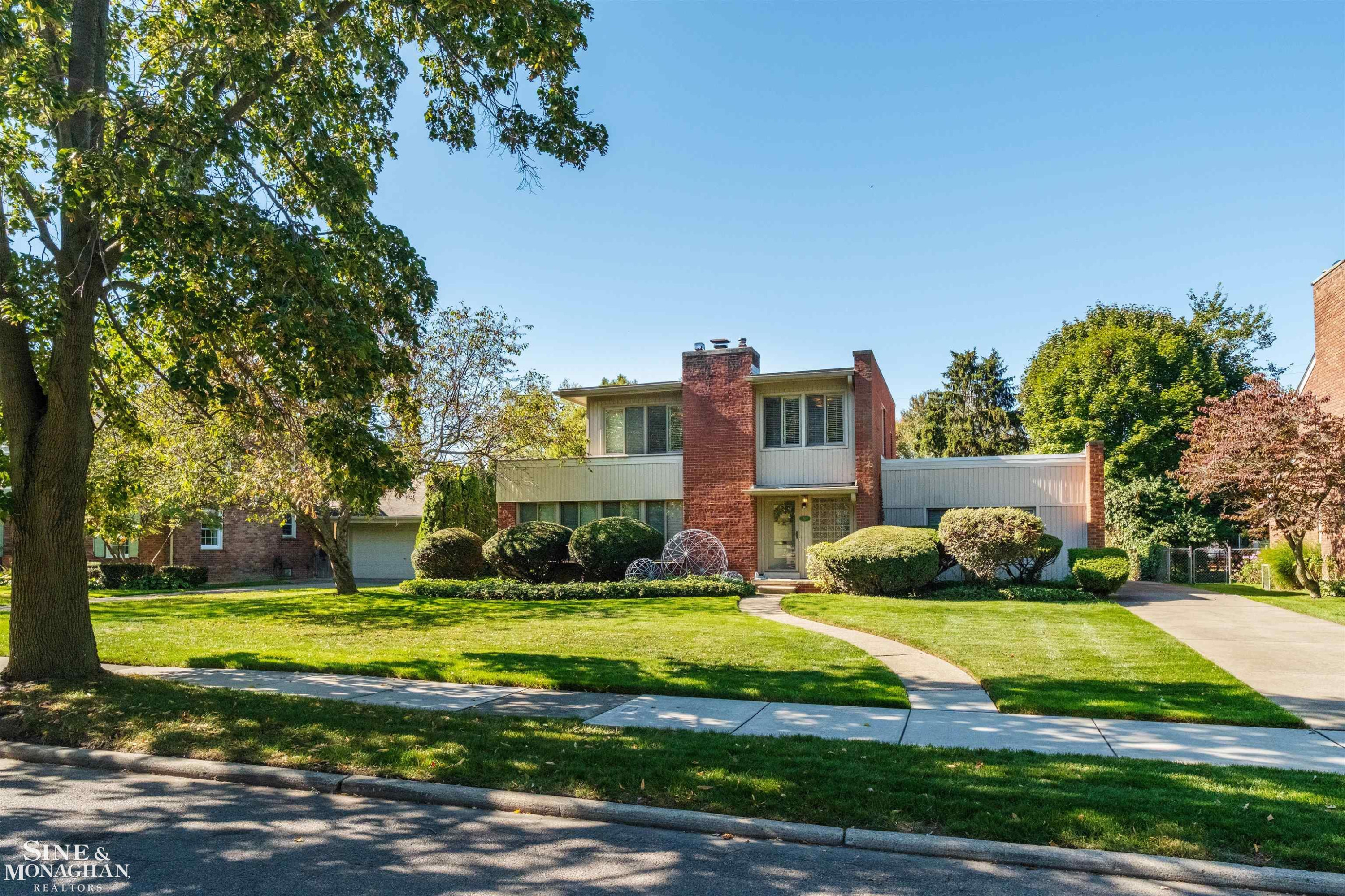 709 Lakepointe Street, Grosse Pointe Park, MI 48230 — Photo 49