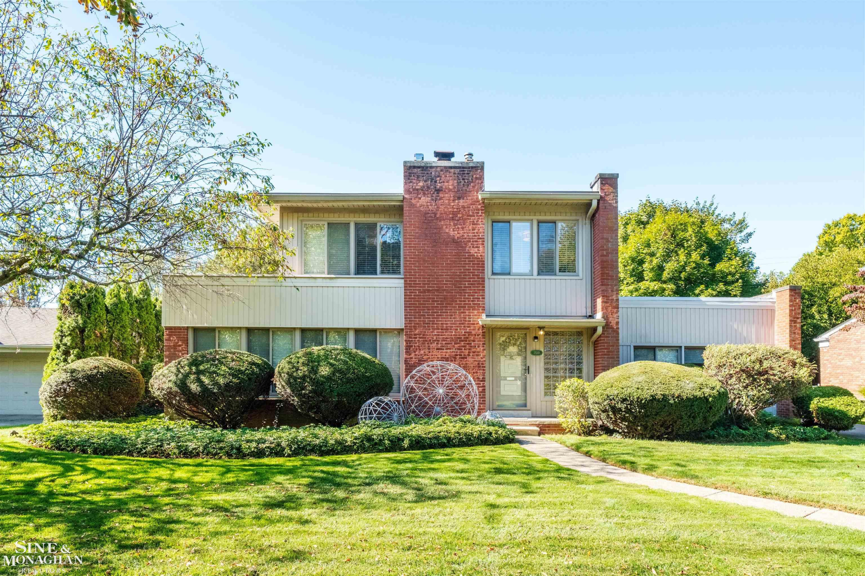 709 Lakepointe Street, Grosse Pointe Park, MI 48230 — Photo 50