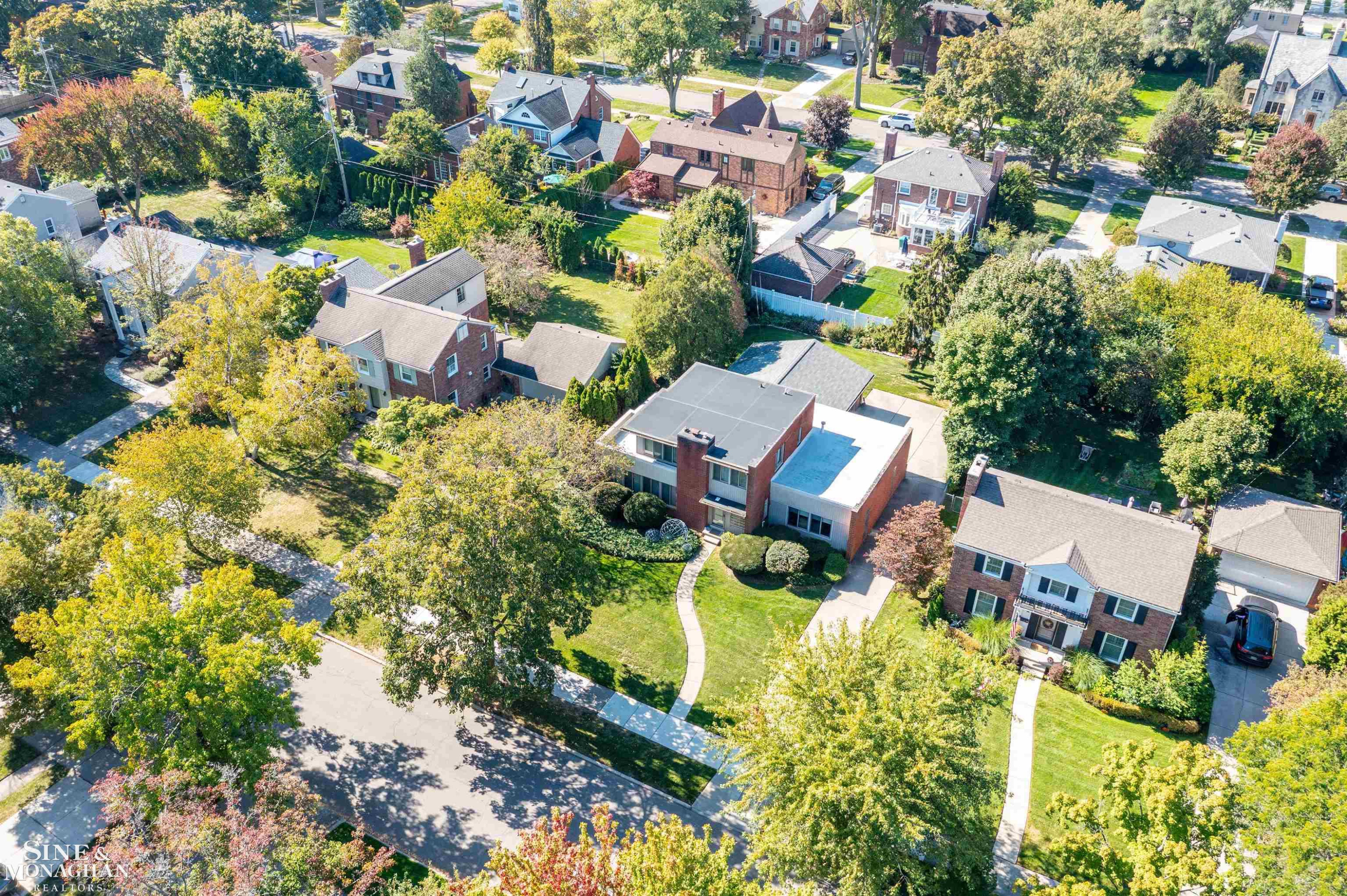 709 Lakepointe Street, Grosse Pointe Park, MI 48230 — Photo 53