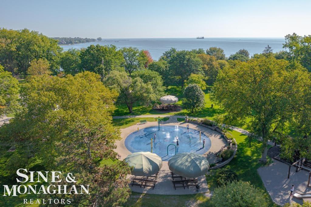 709 Lakepointe Street, Grosse Pointe Park, MI 48230 — Photo 88