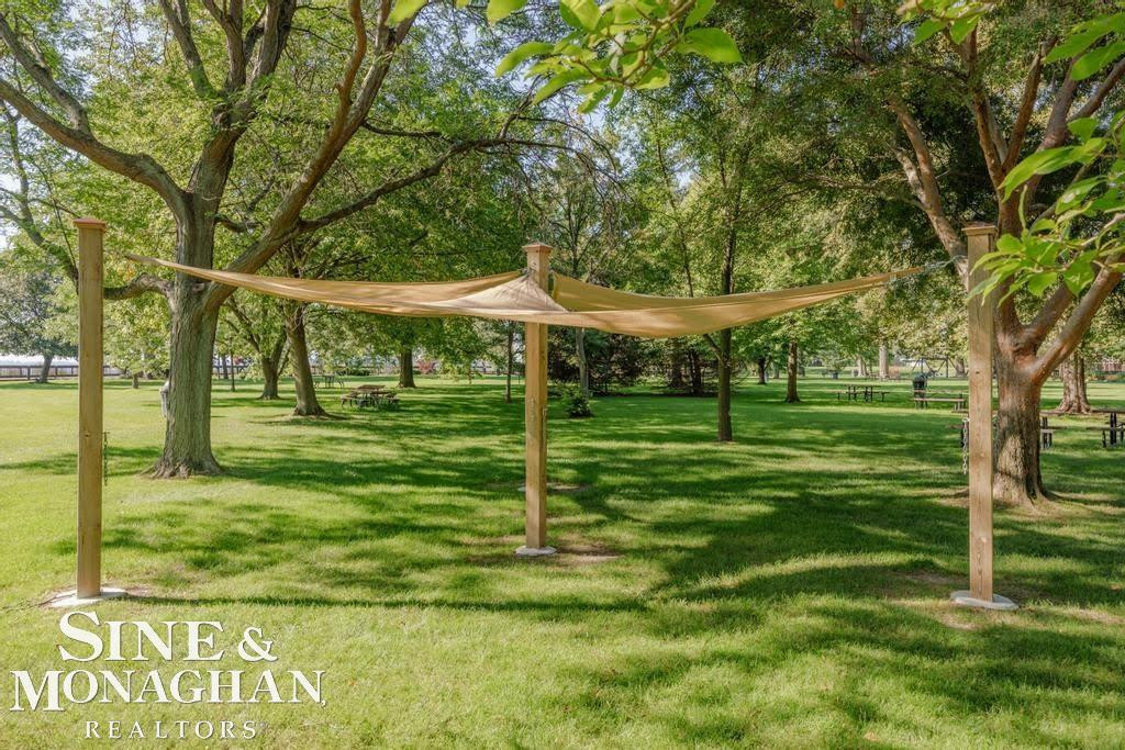 709 Lakepointe Street, Grosse Pointe Park, MI 48230 — Photo 93