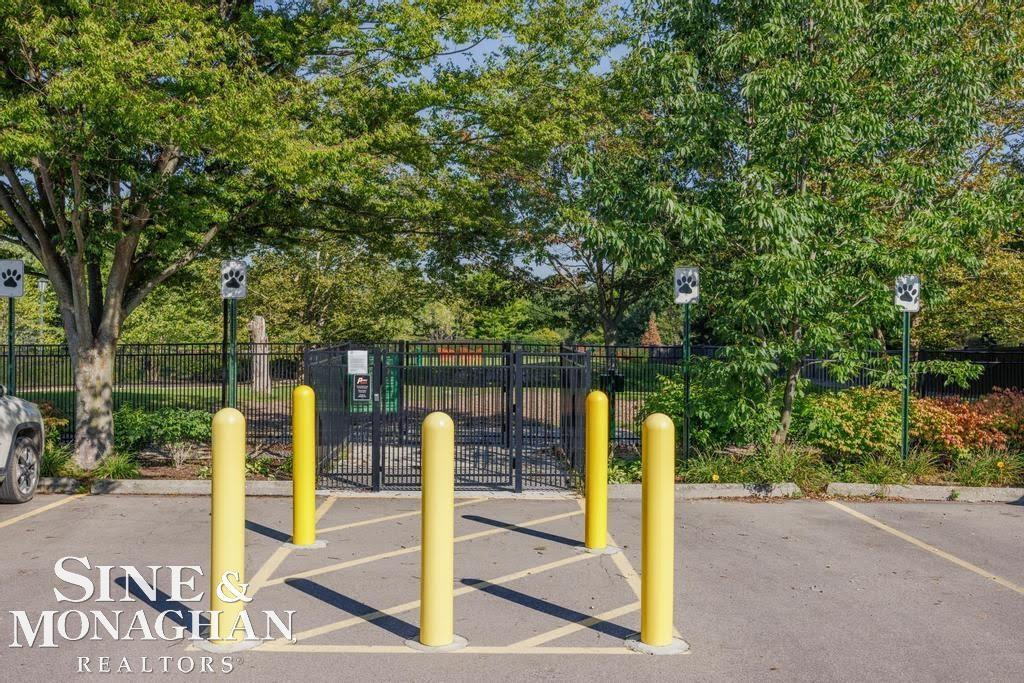 709 Lakepointe Street, Grosse Pointe Park, MI 48230 — Photo 96