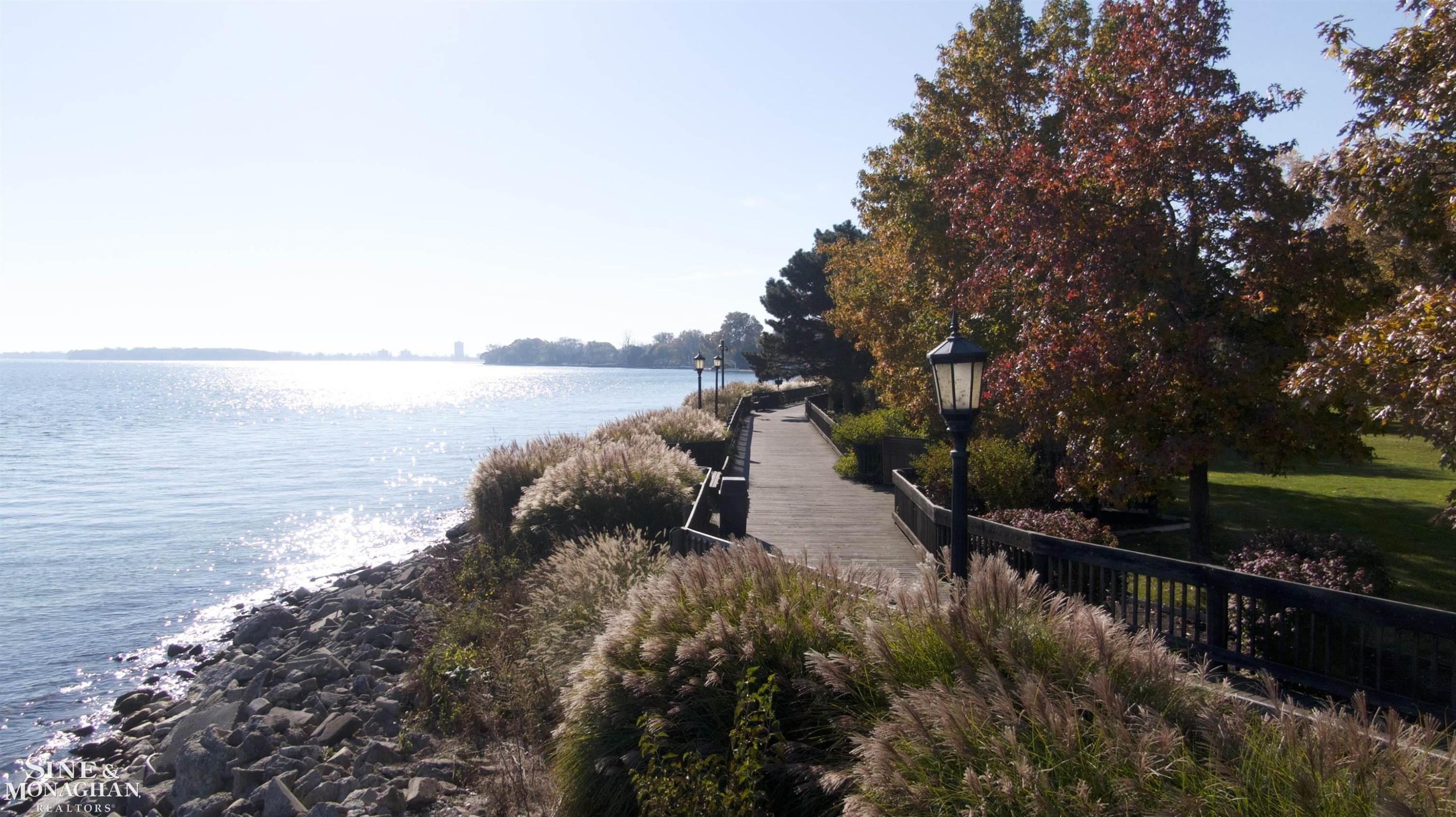709 Lakepointe Street, Grosse Pointe Park, MI 48230 — Photo 97