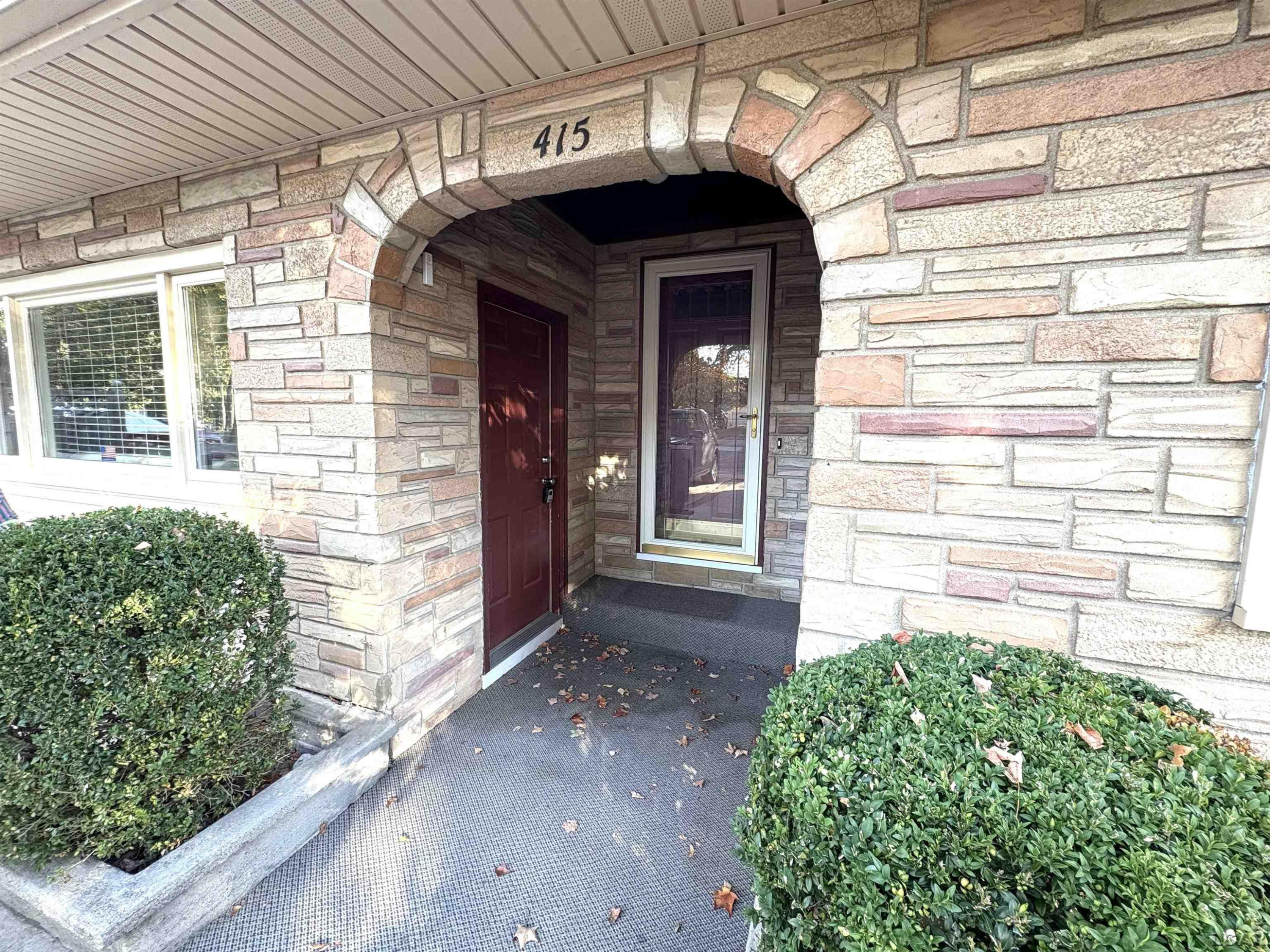 415 Grove Street, Hudson, MI 49247 — Photo 2
