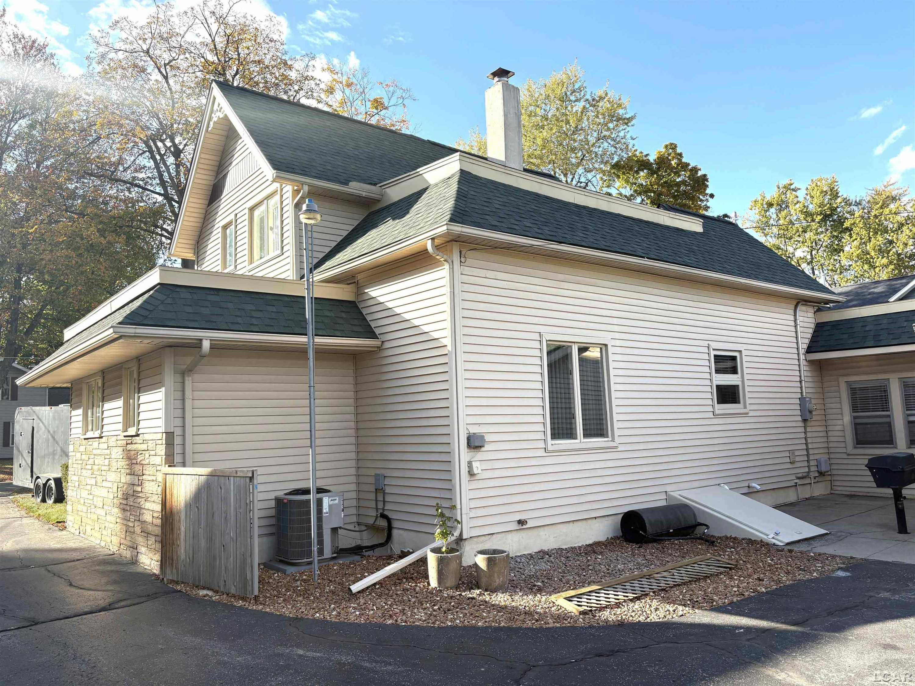 415 Grove Street, Hudson, MI 49247 — Photo 48