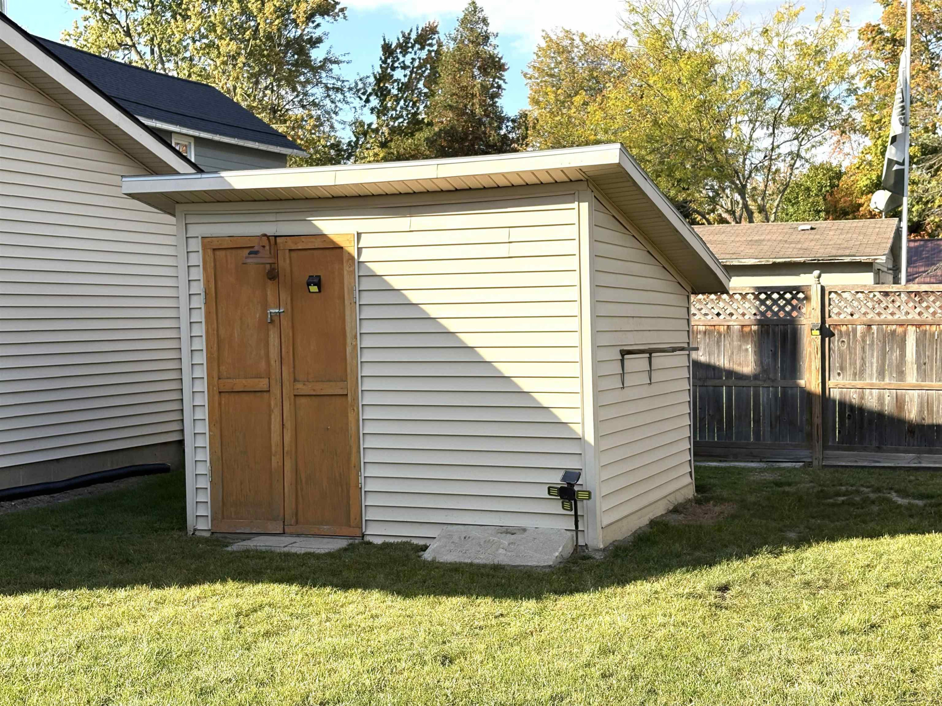 415 Grove Street, Hudson, MI 49247 — Photo 55