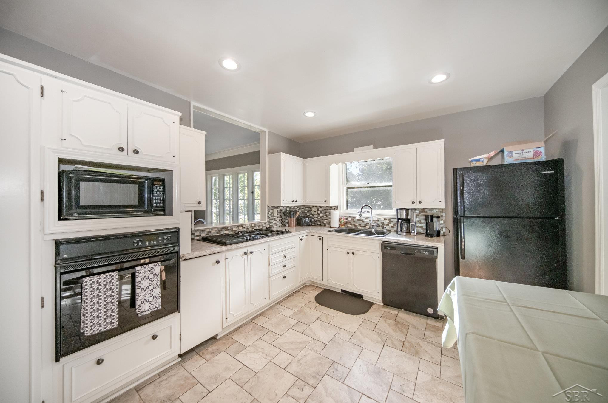 726 Bloomfield Boulevard, Jackson, MI 49203 — Photo 11