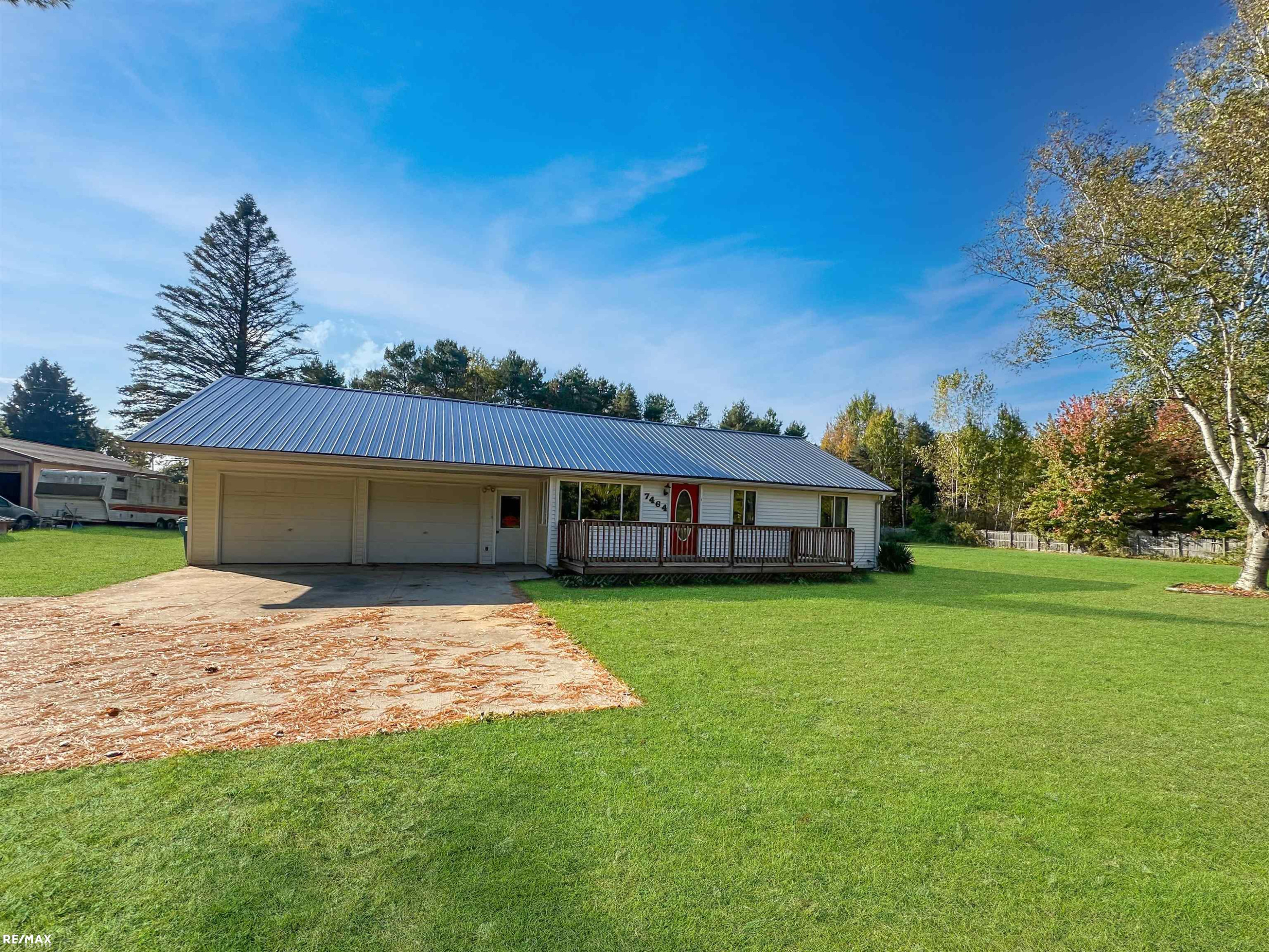 7464 Irish Road, Millington, MI 48746 — Photo 3