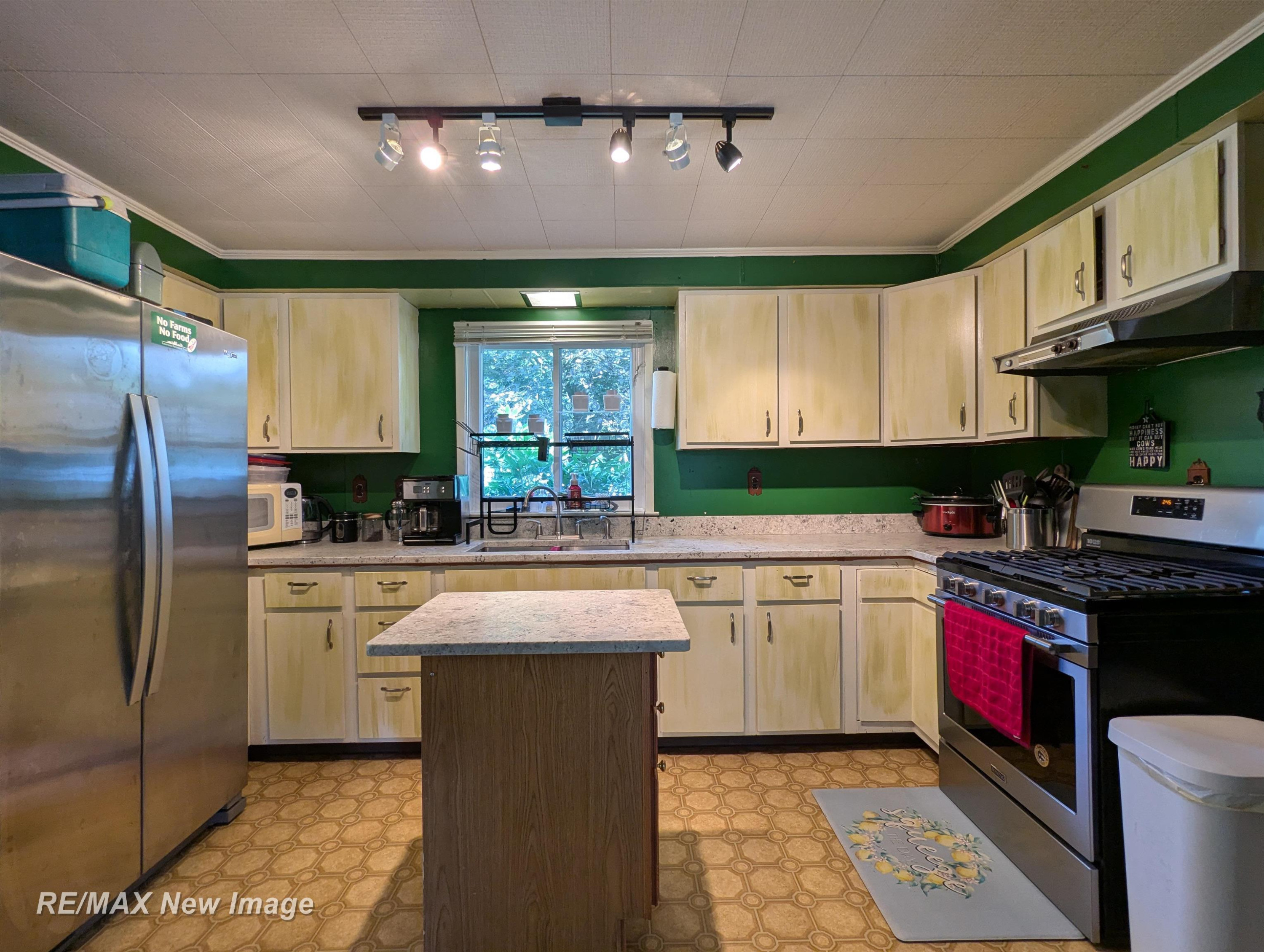 7110 E Townline Road, Birch Run, MI 48415 — Photo 4