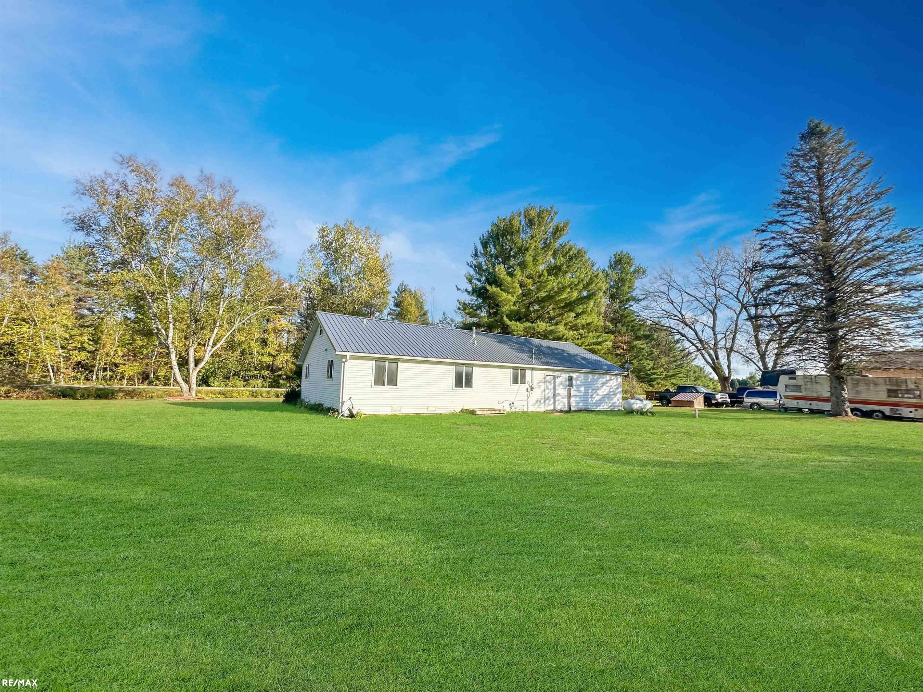 7464 Irish Road, Millington, MI 48746 — Photo 23