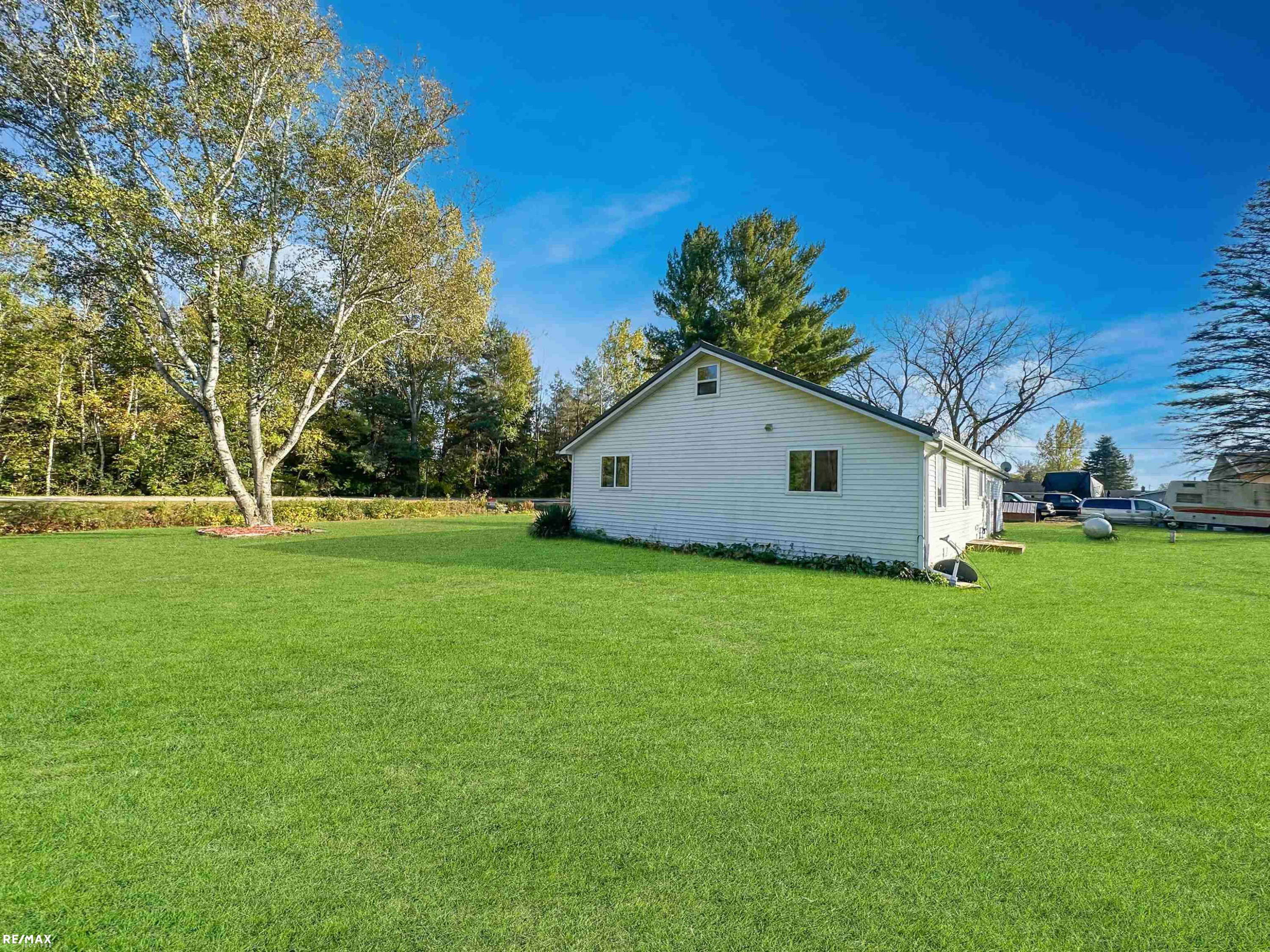 7464 Irish Road, Millington, MI 48746 — Photo 27
