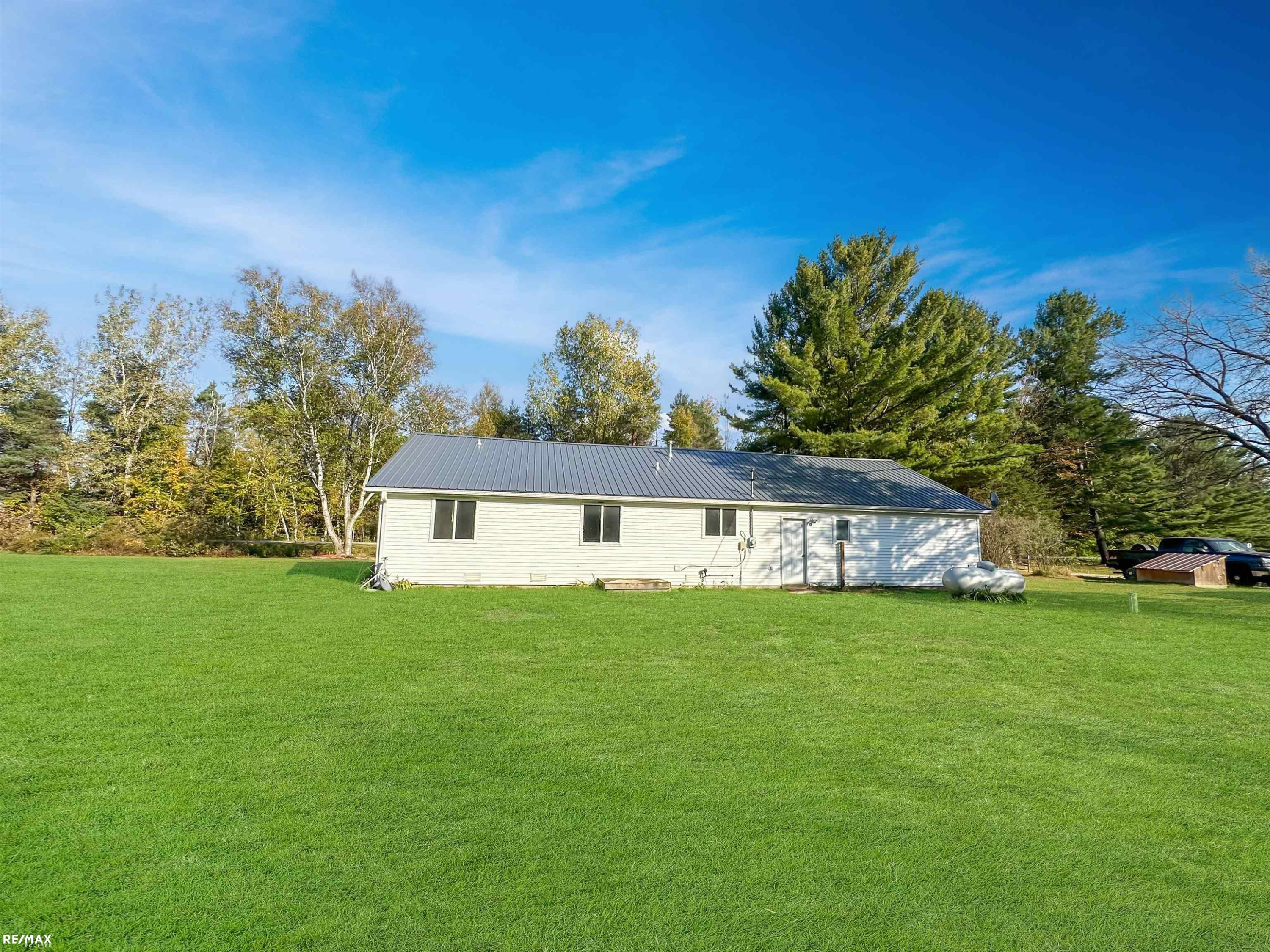 7464 Irish Road, Millington, MI 48746 — Photo 28