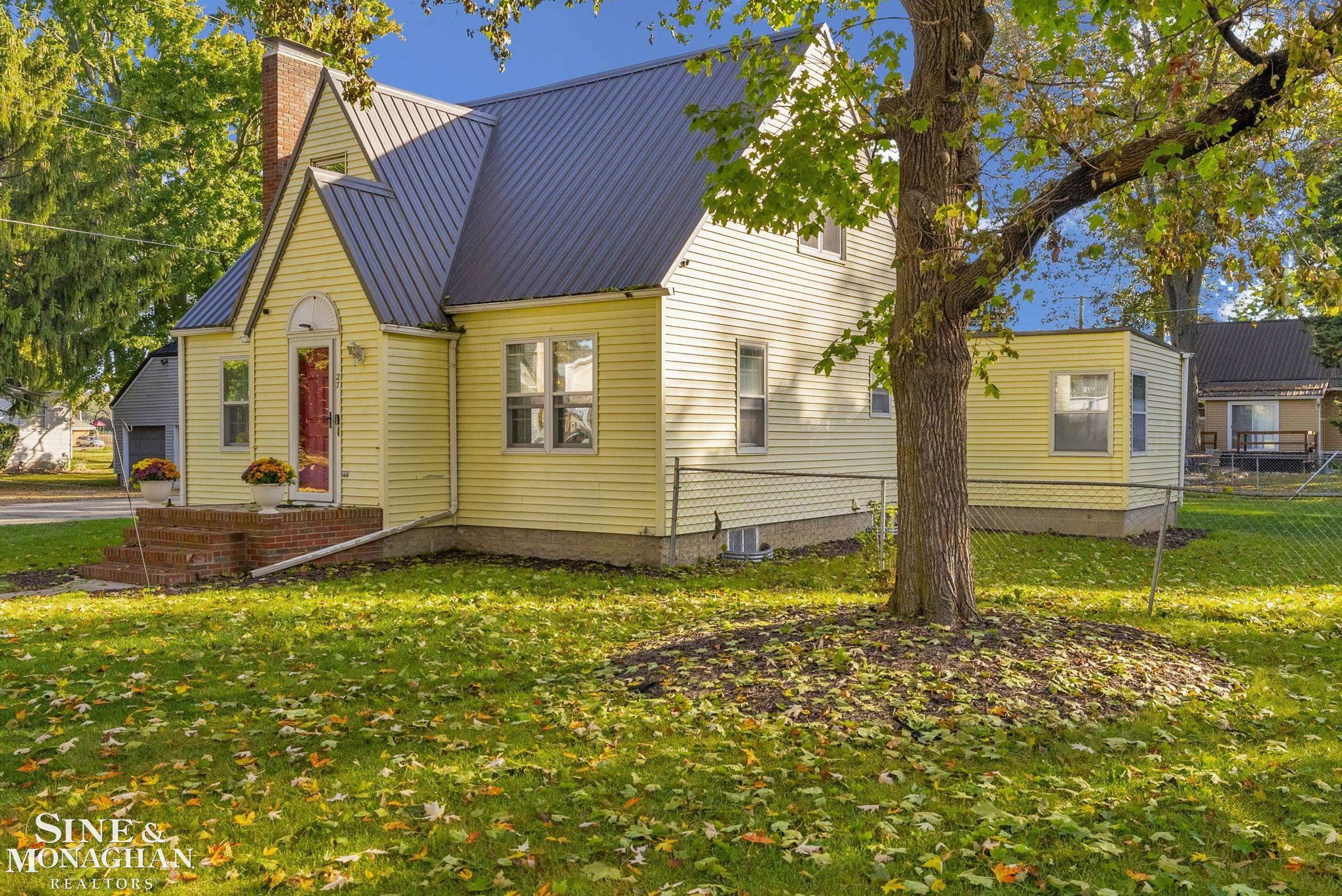 27 S Custer Street, Sandusky, MI 48471 — Photo 3