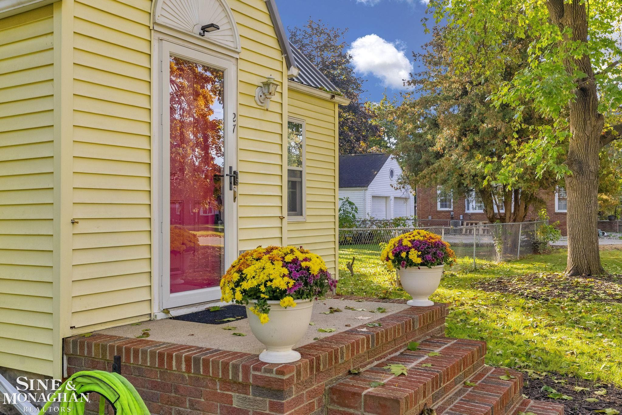 27 S Custer Street, Sandusky, MI 48471 — Photo 4