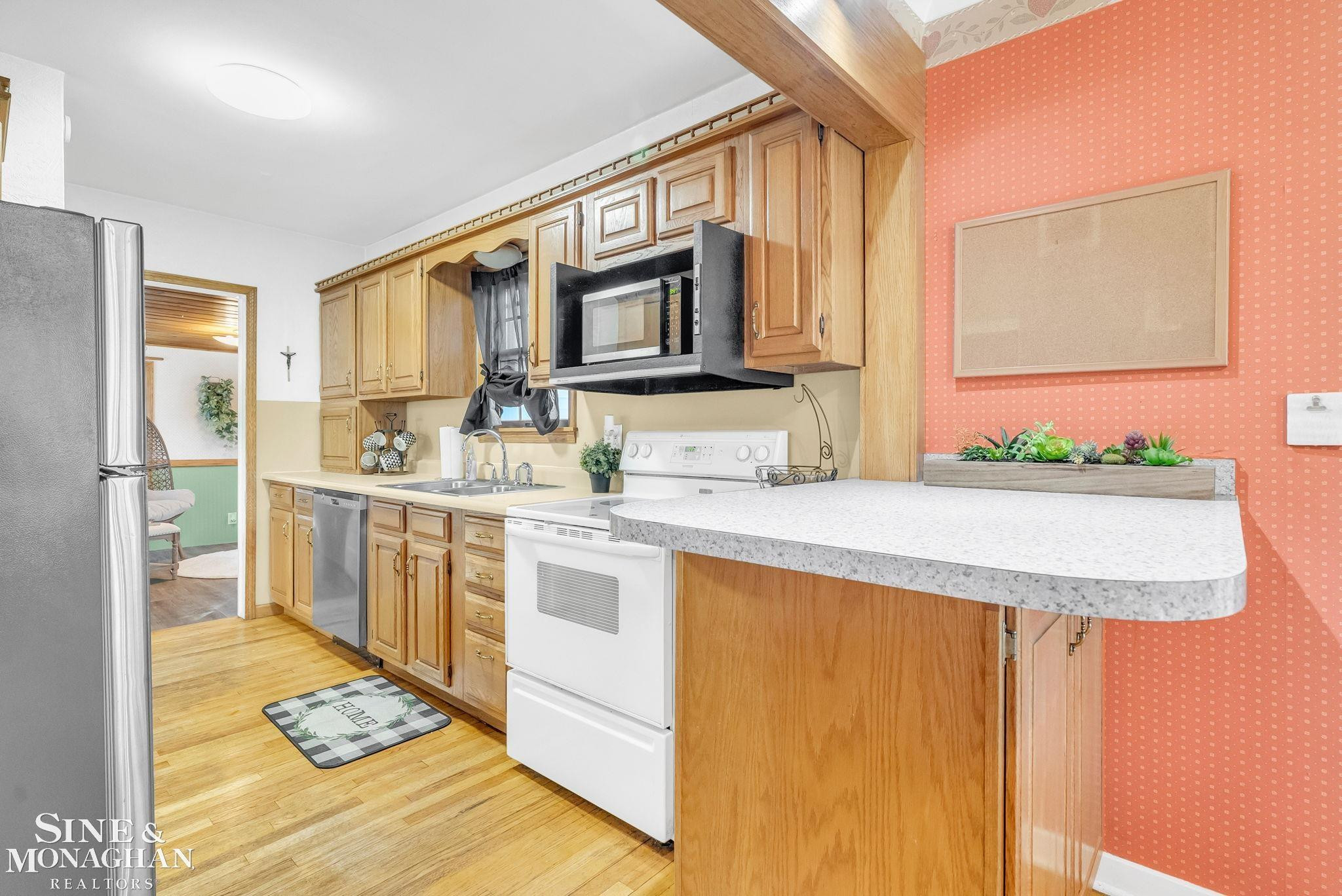 27 S Custer Street, Sandusky, MI 48471 — Photo 13