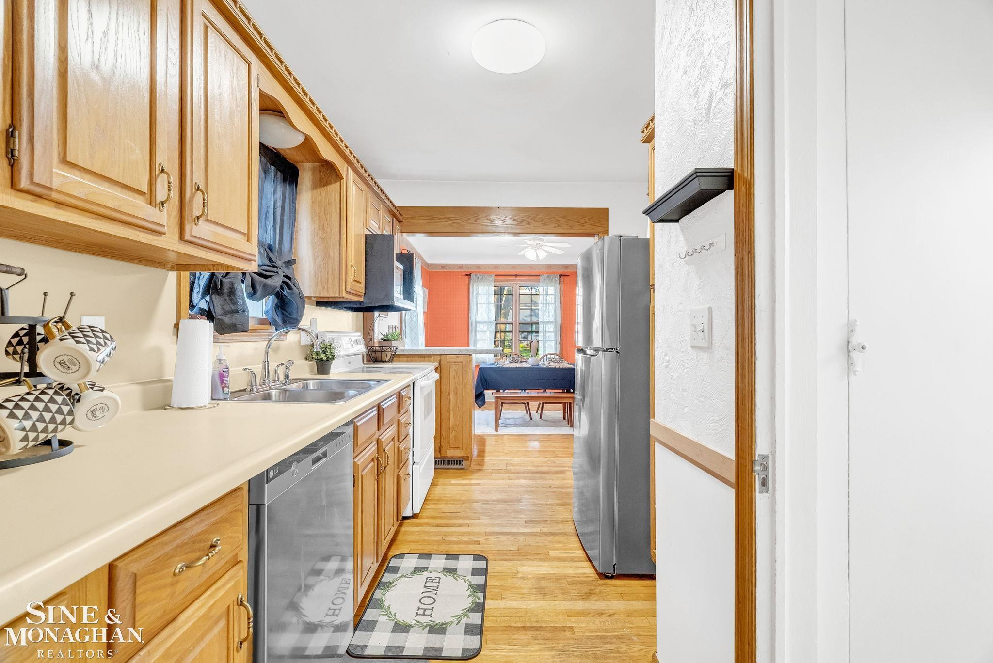 27 S Custer Street, Sandusky, MI 48471 — Photo 17