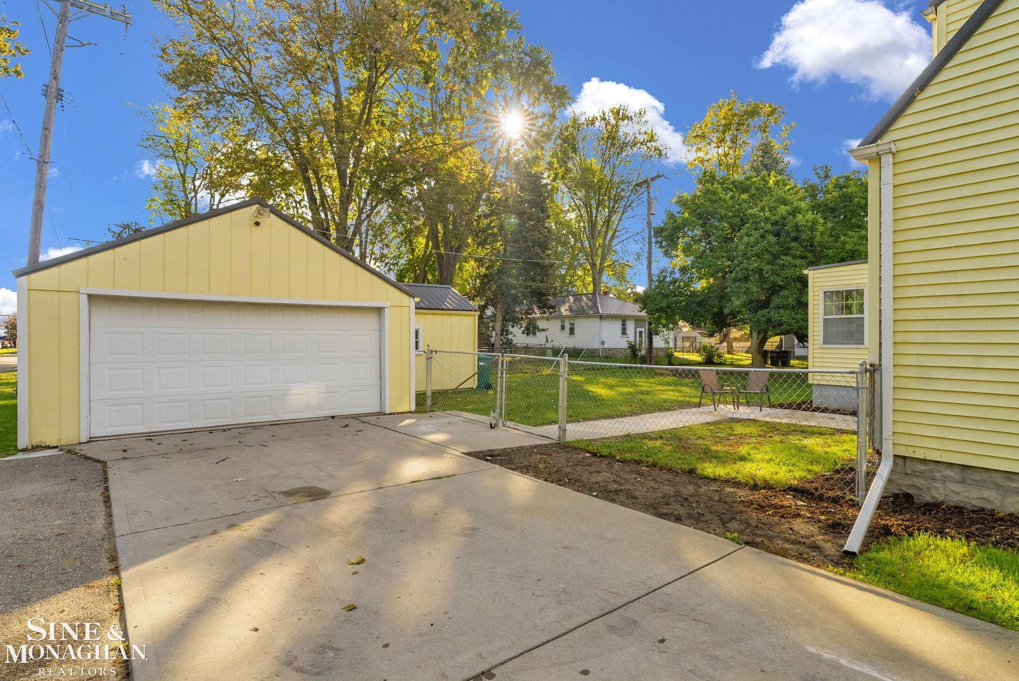 27 S Custer Street, Sandusky, MI 48471 — Photo 38