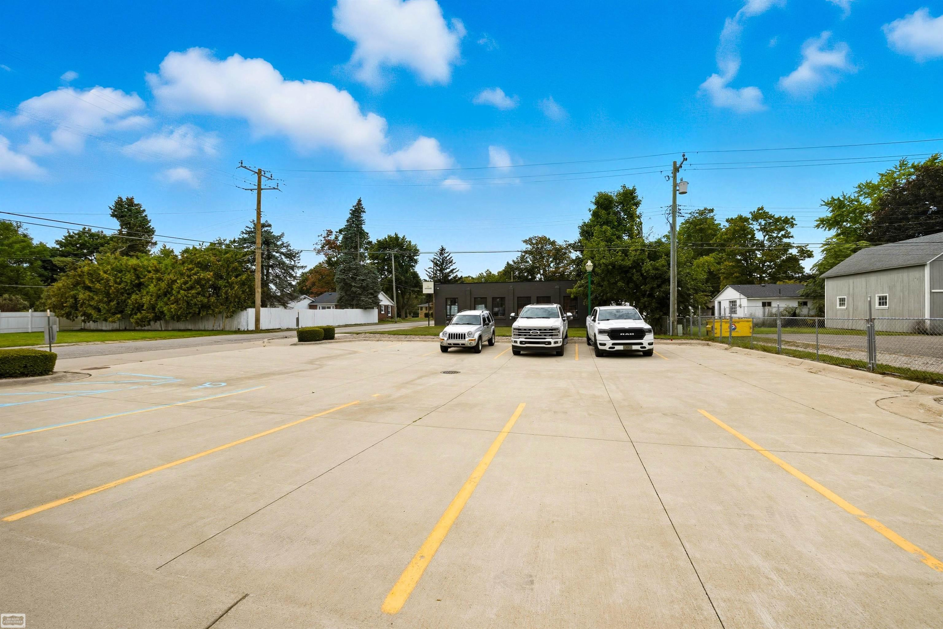 218 S Main Street, Almont, MI 48003 — Photo 10