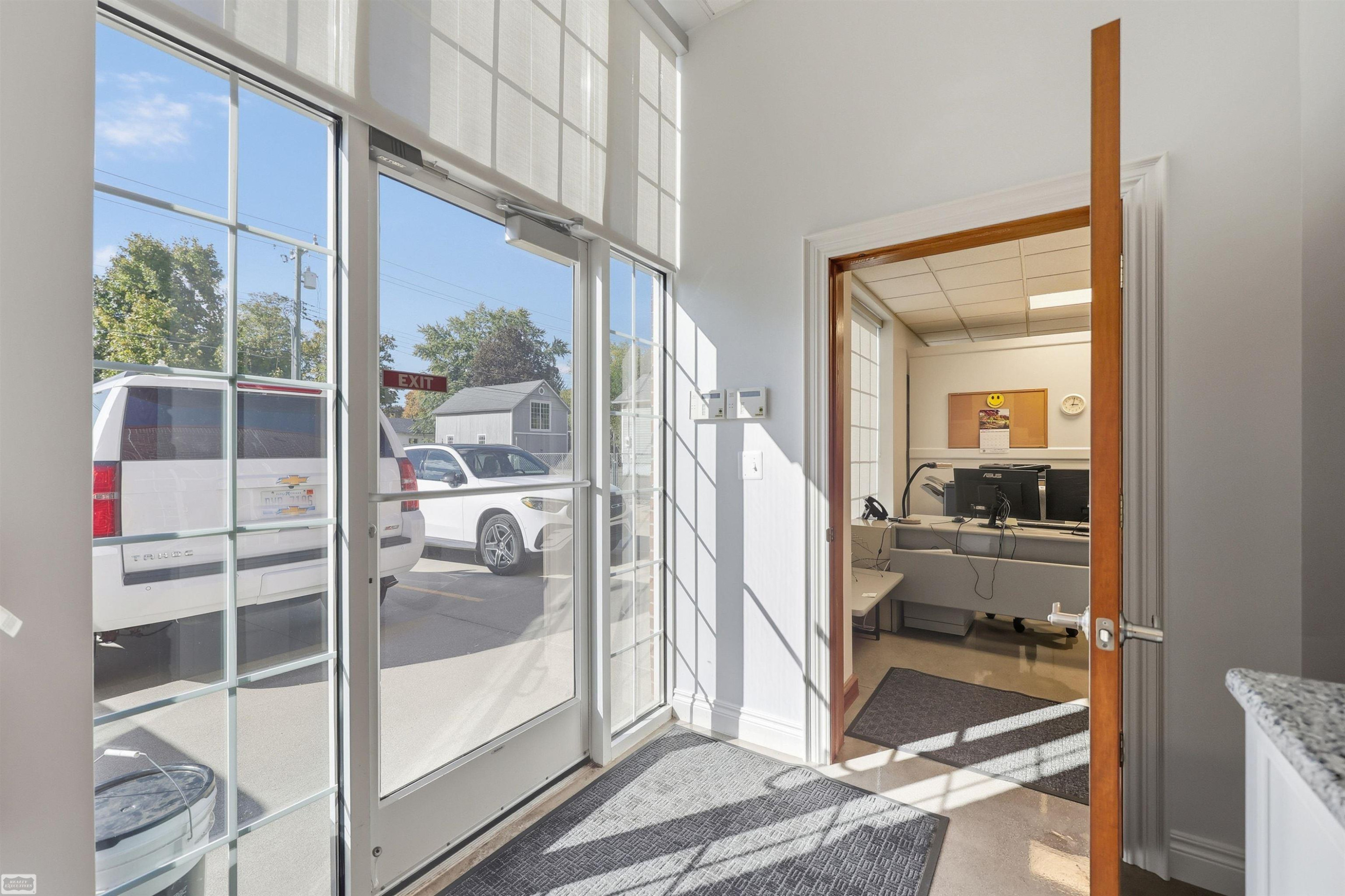 218 S Main Street, Almont, MI 48003 — Photo 36