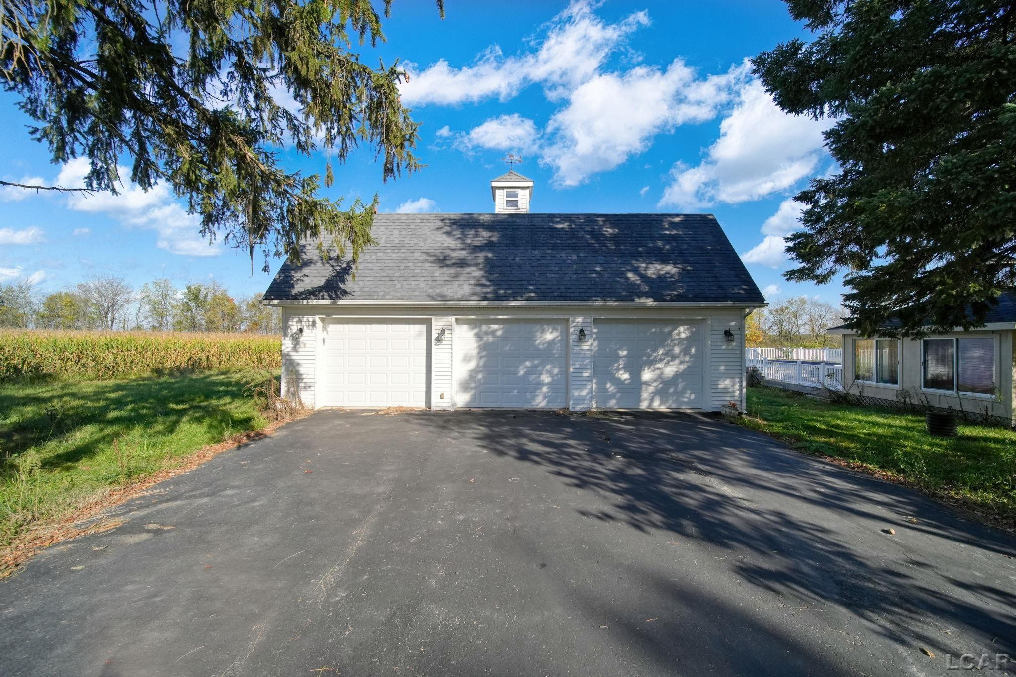 6712 Cadmus Road, Adrian, MI 49221 — Photo 5