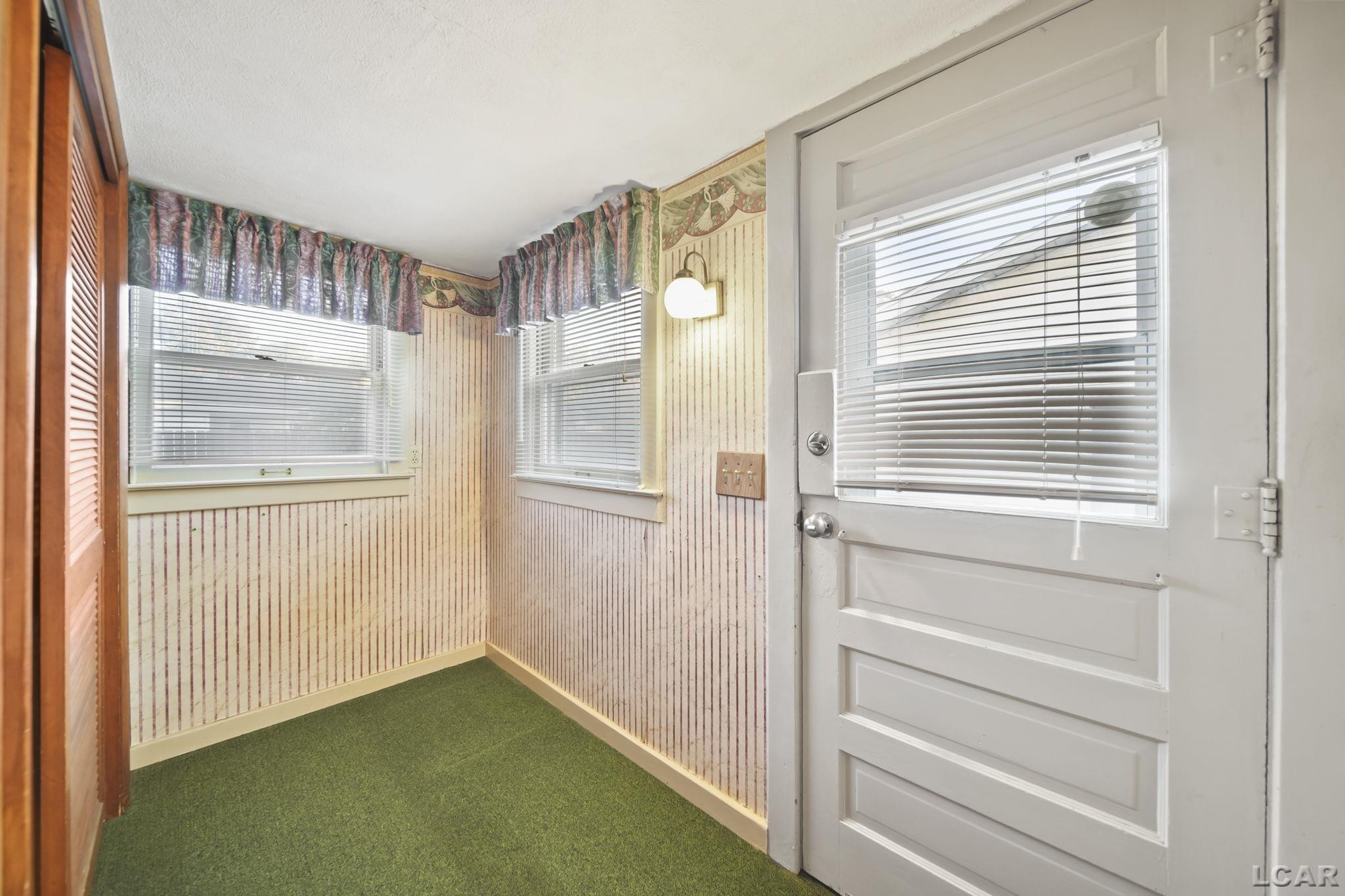 617 Oak Street, Hudson, MI 49247 — Photo 16