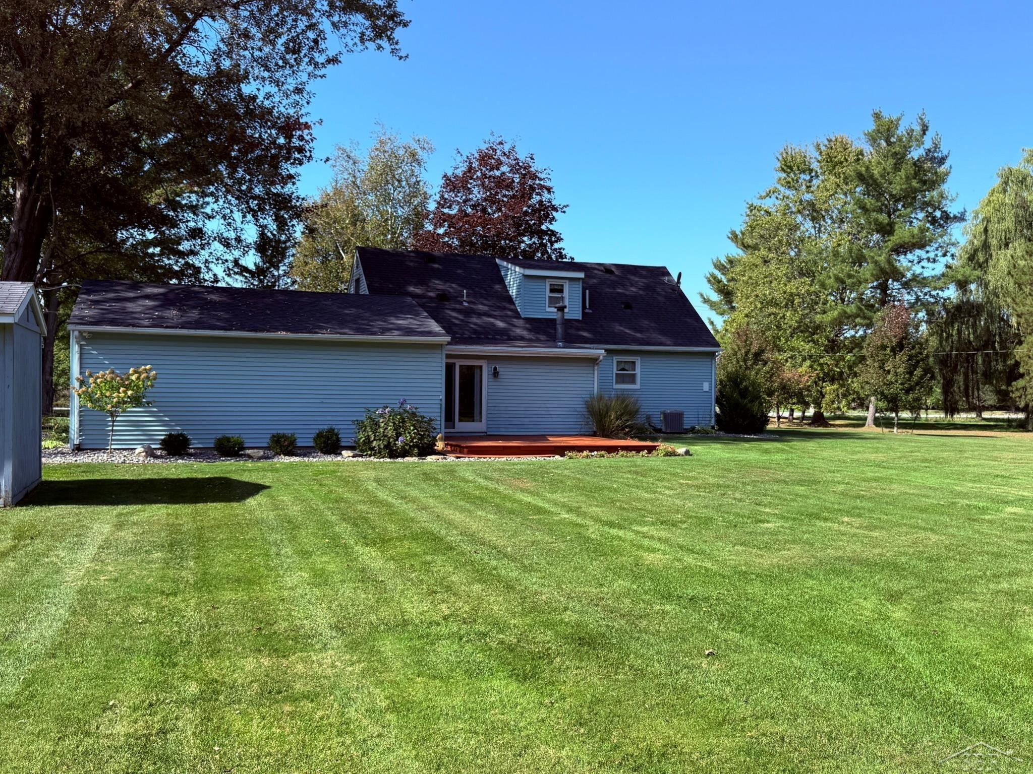 4166 N Fordney Road, Hemlock, MI 48626 — Photo 11