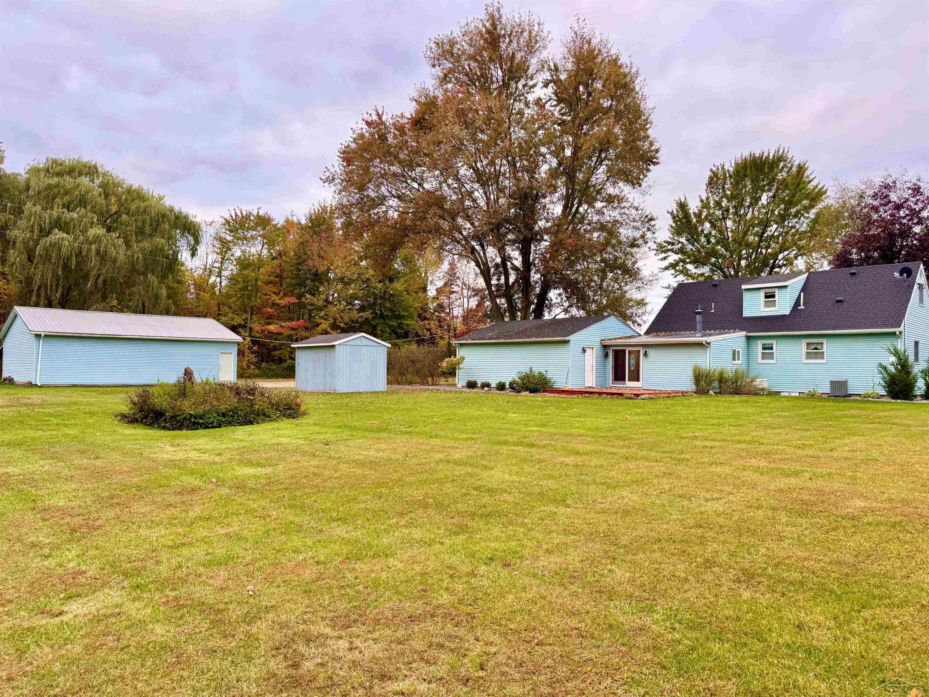 4166 N Fordney Road, Hemlock, MI 48626 — Photo 12