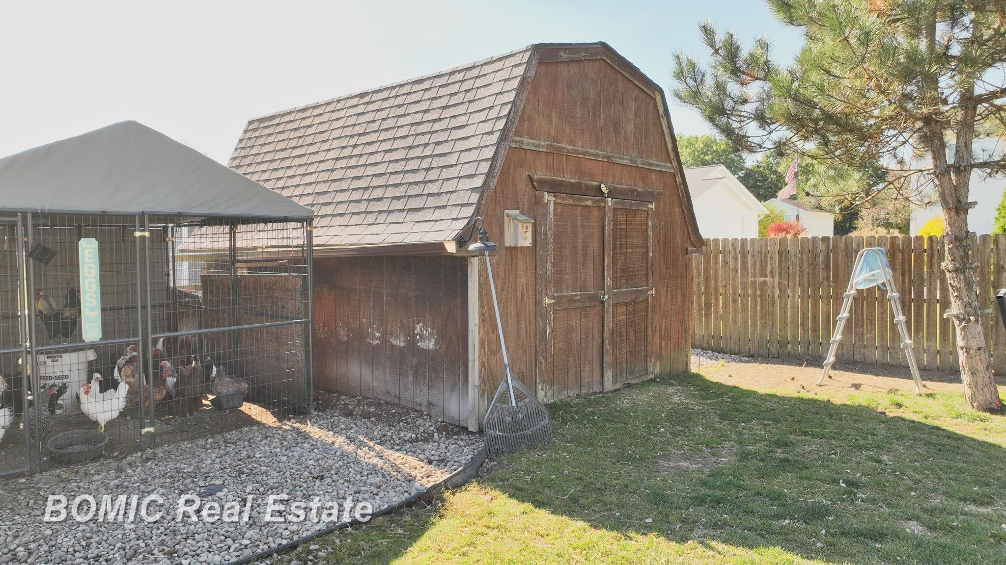 1023 King James Court, Vassar, MI 48768 — Photo 29