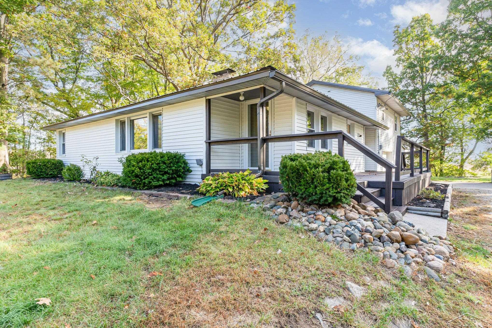 10001 Carr Road, Saint Charles, MI 48655 — Photo 2