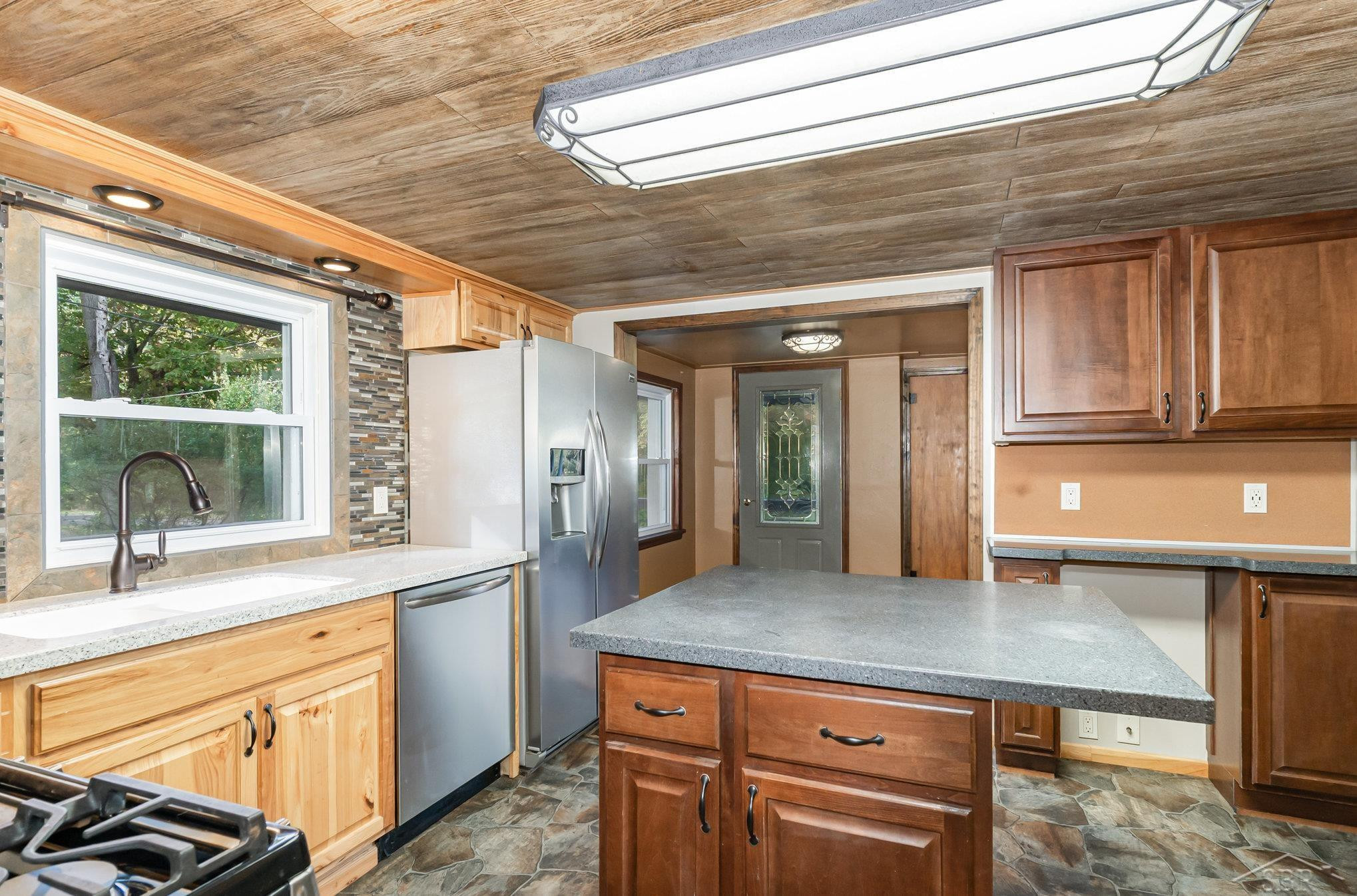 10001 Carr Road, Saint Charles, MI 48655 — Photo 9