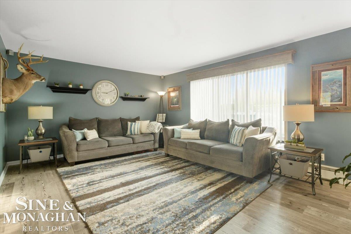 5592 Pointe Drive, MI — Photo 4