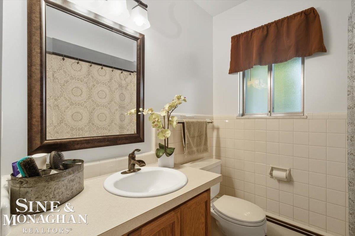 5592 Pointe Drive, MI — Photo 18
