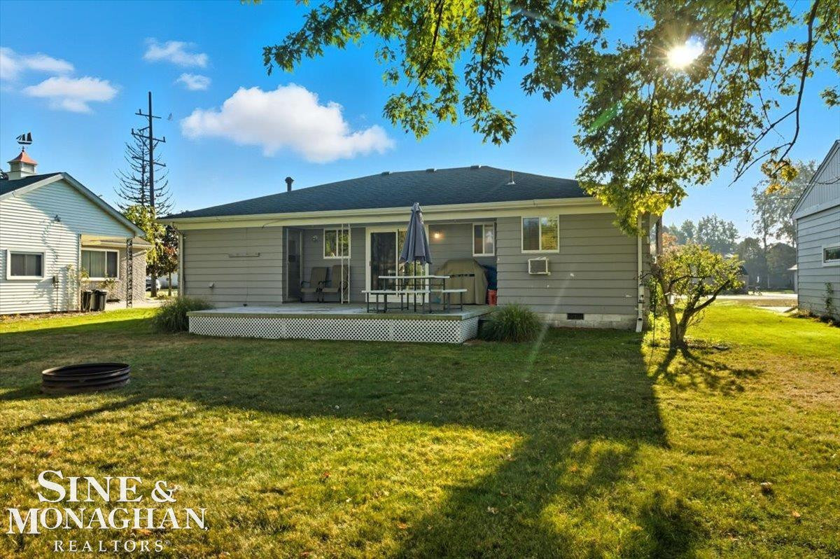 5592 Pointe Drive, MI — Photo 25