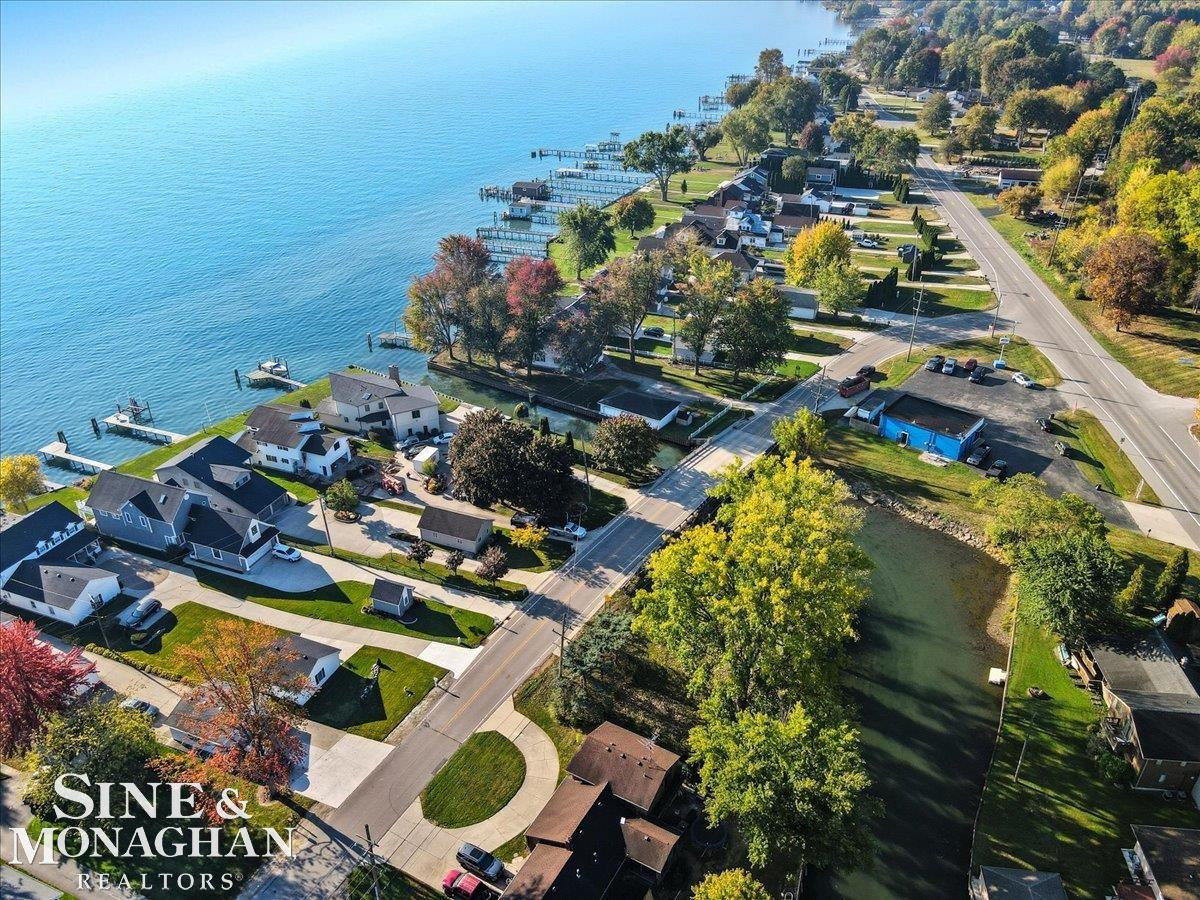 5592 Pointe Drive, MI — Photo 35