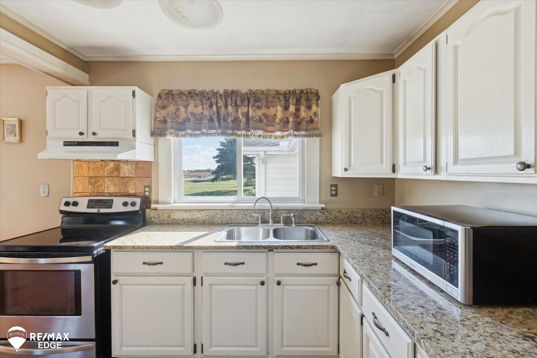 9197 Sheridan Road, New Lothrop, MI 48460 — Photo 25