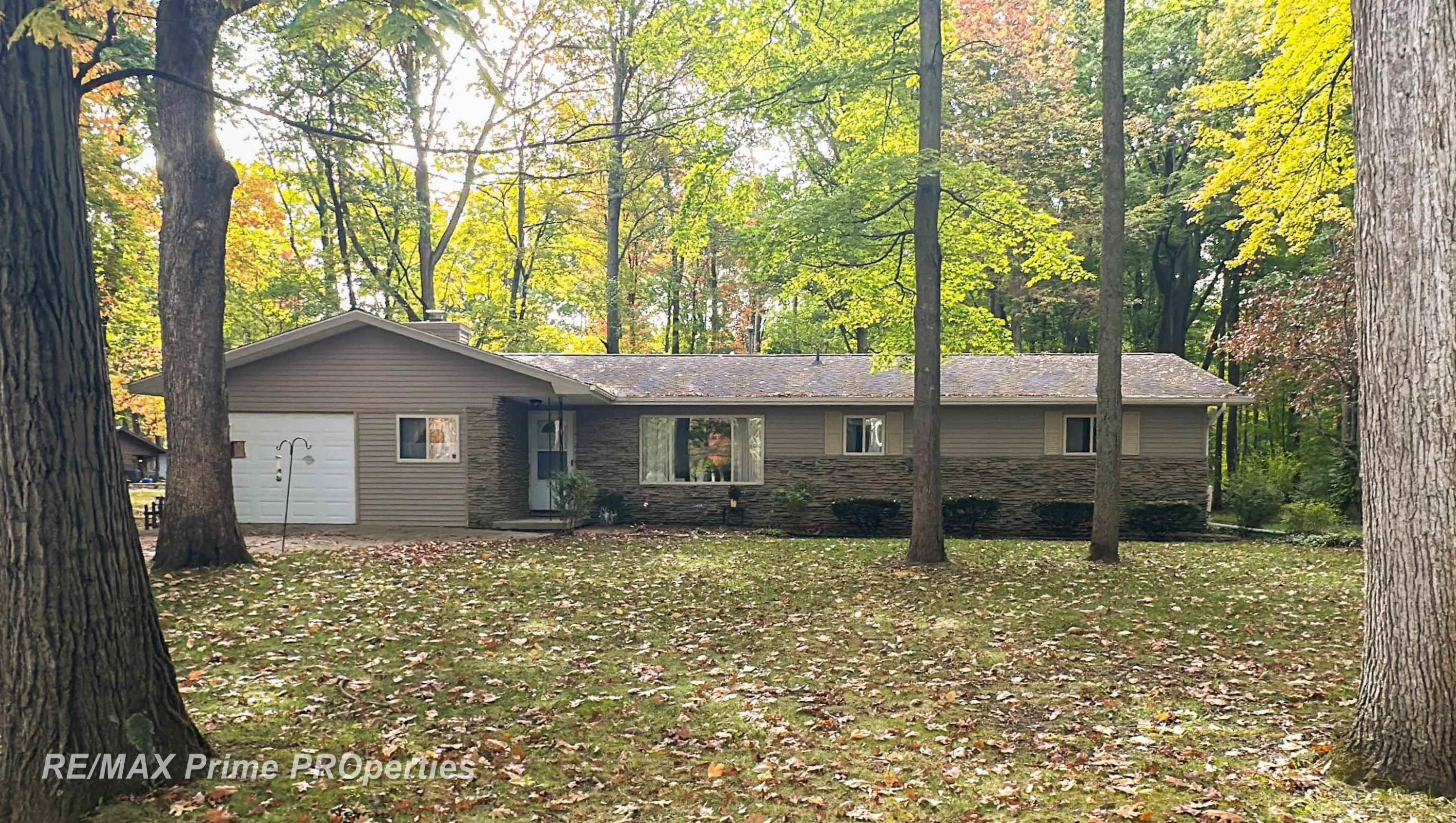 1944 E Moore Road, Saginaw, MI 48601 — Photo 2