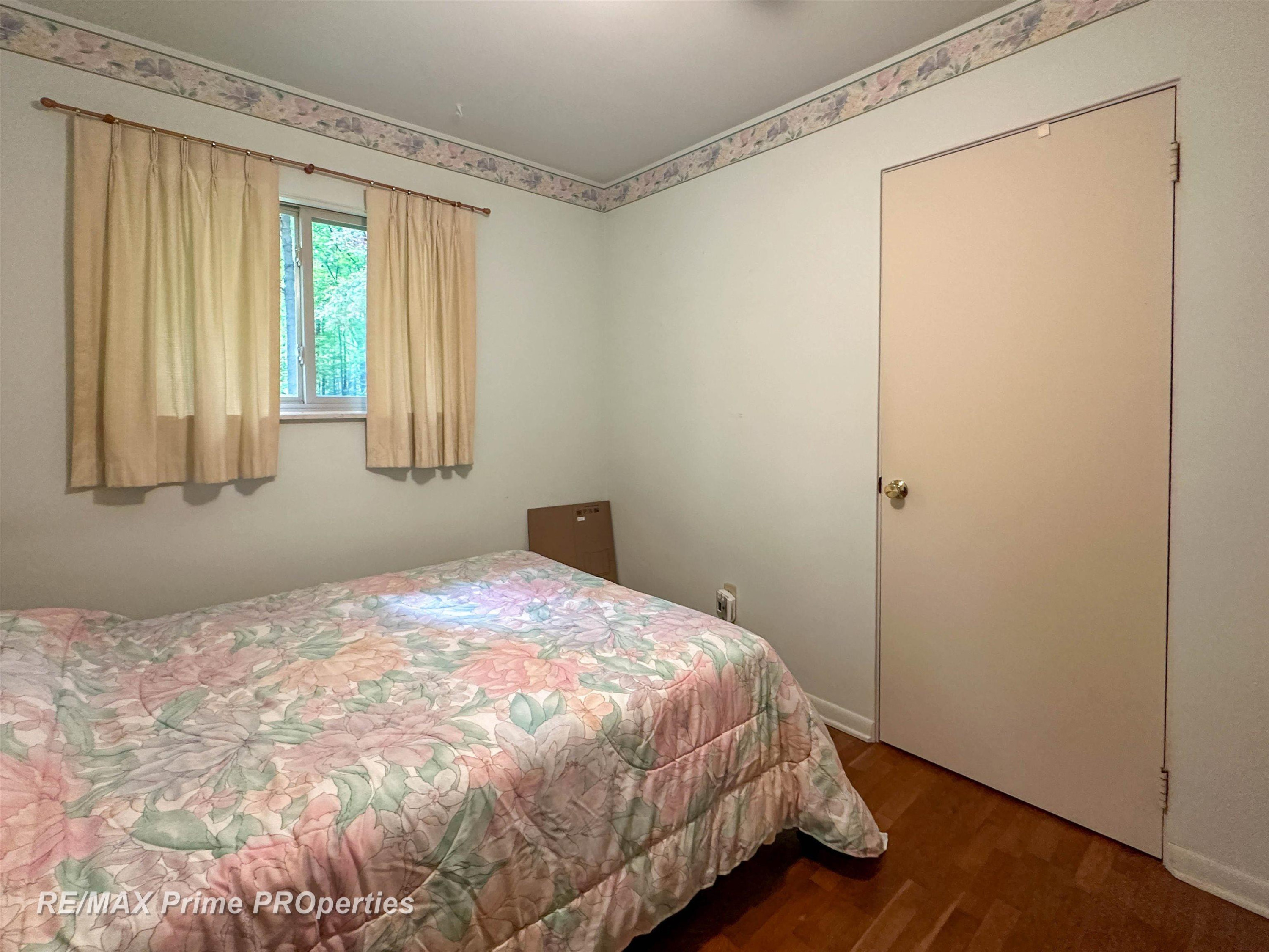 1944 E Moore Road, Saginaw, MI 48601 — Photo 23