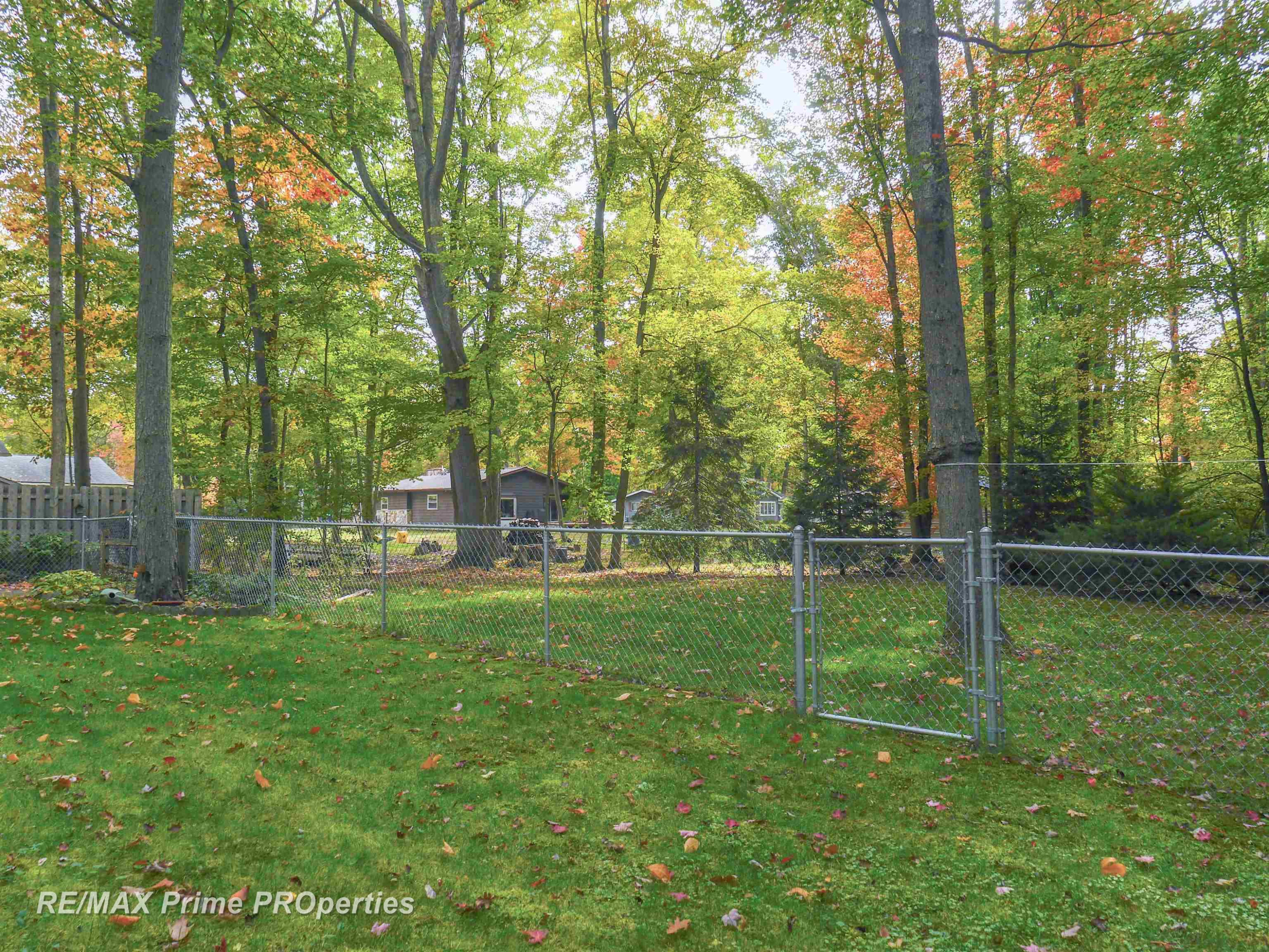 1944 E Moore Road, Saginaw, MI 48601 — Photo 38