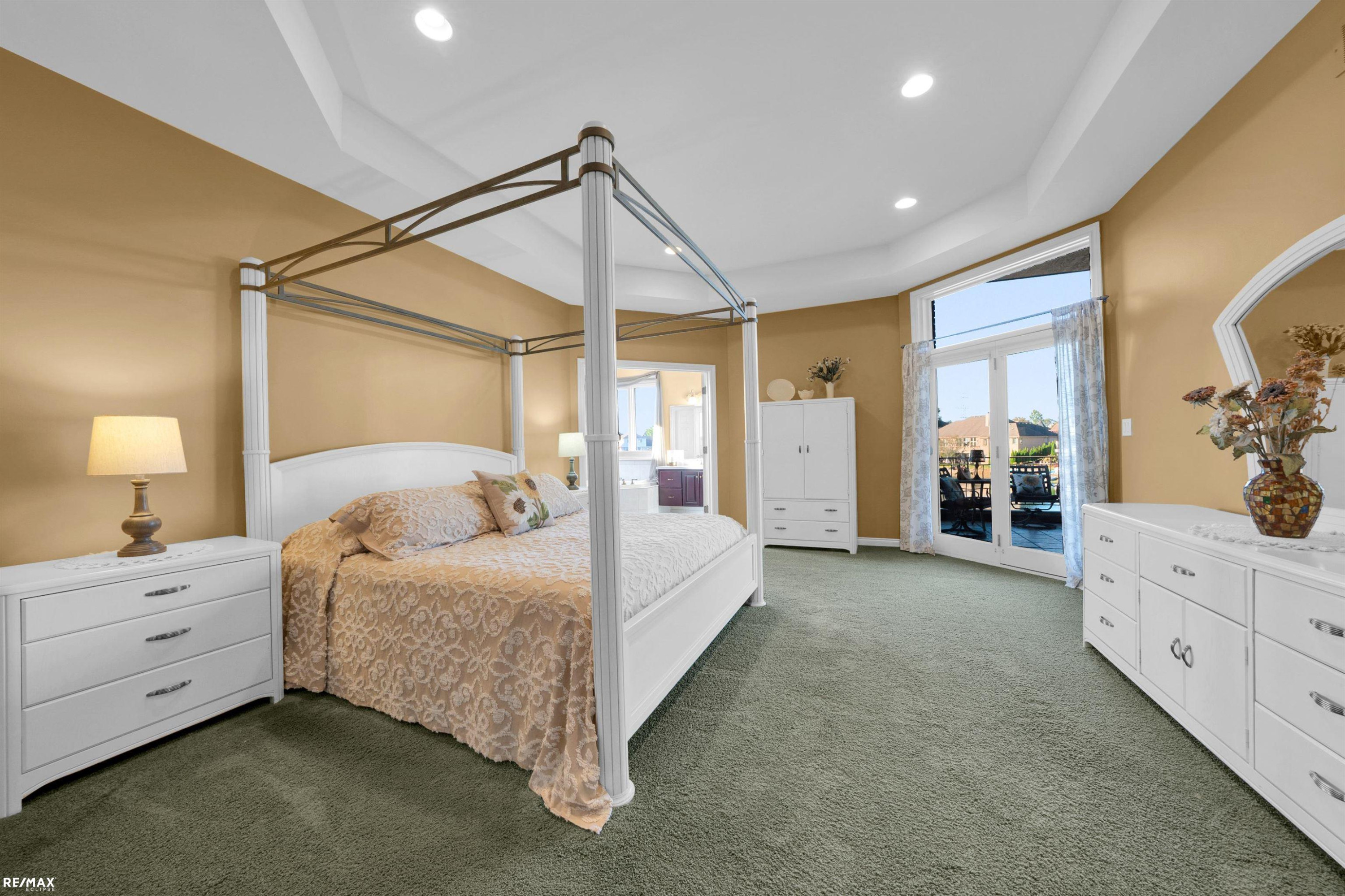 49677 Lakebridge Drive, Shelby, MI 48315 — Photo 50